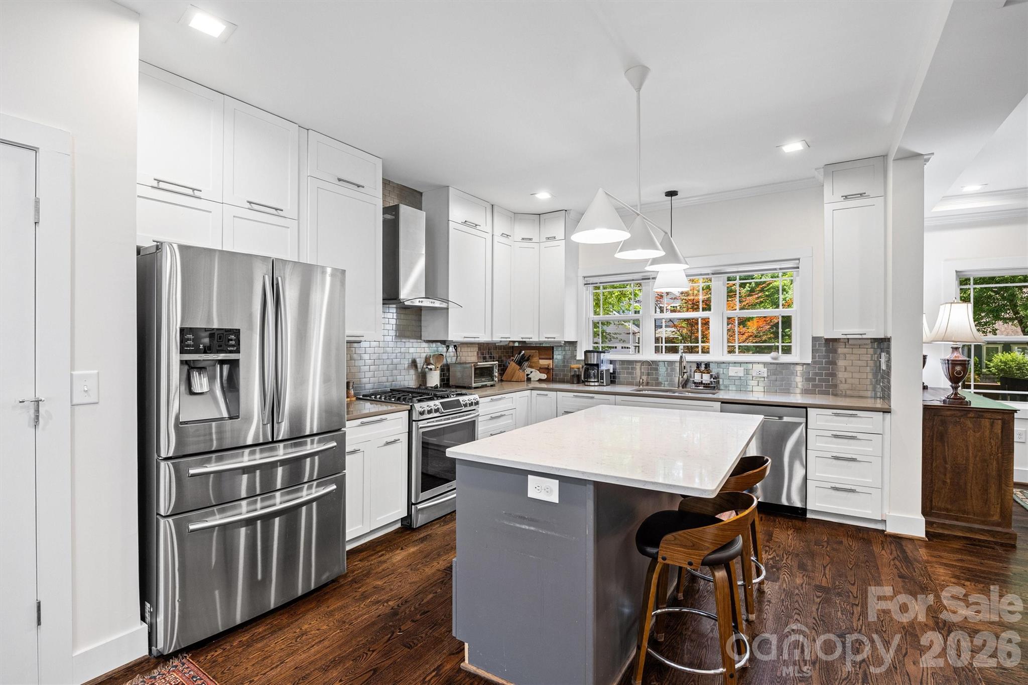 821 Woodside Avenue — Charlotte