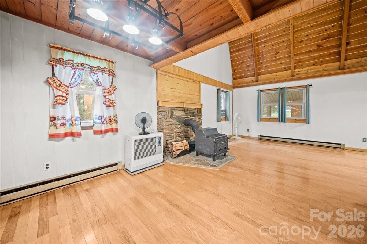 371 Patton Valley Drive — Nebo