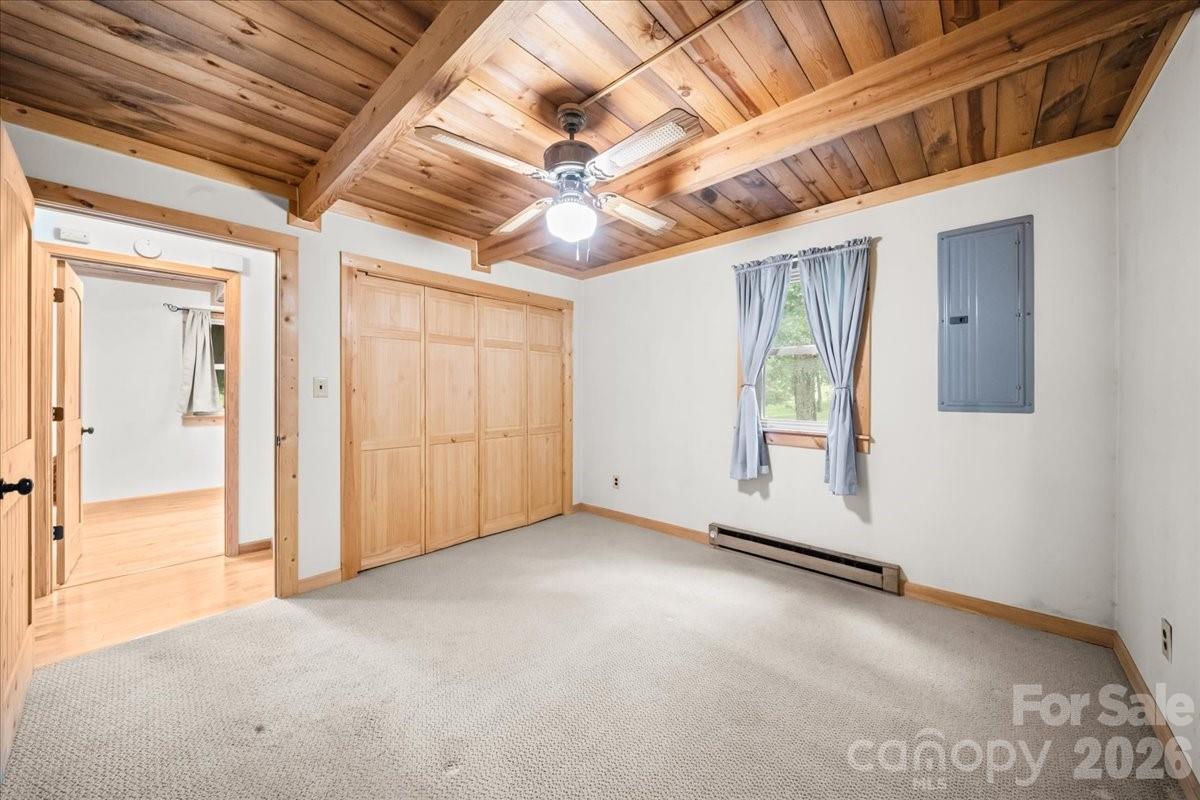 371 Patton Valley Drive — Nebo