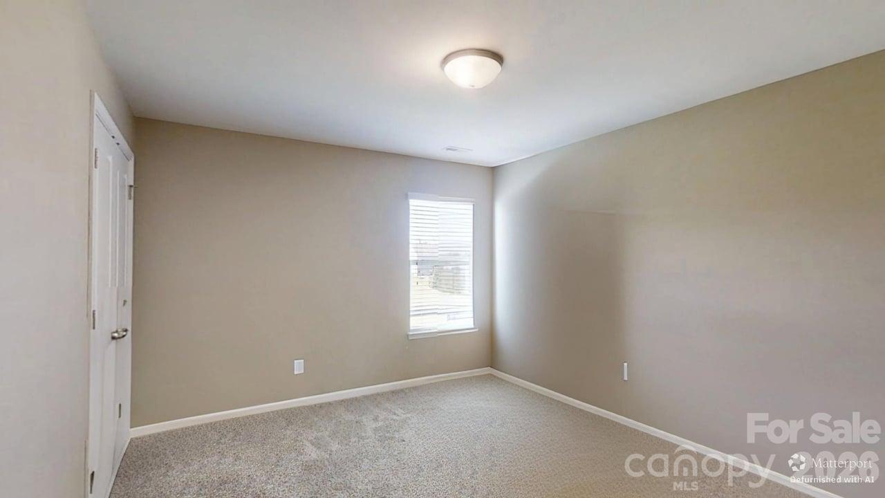 111 Lantern Acres Drive — Mooresville