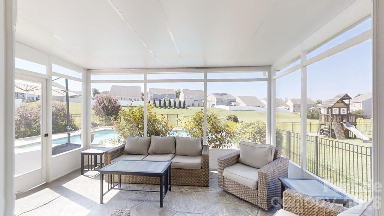 111 Lantern Acres Drive — Mooresville