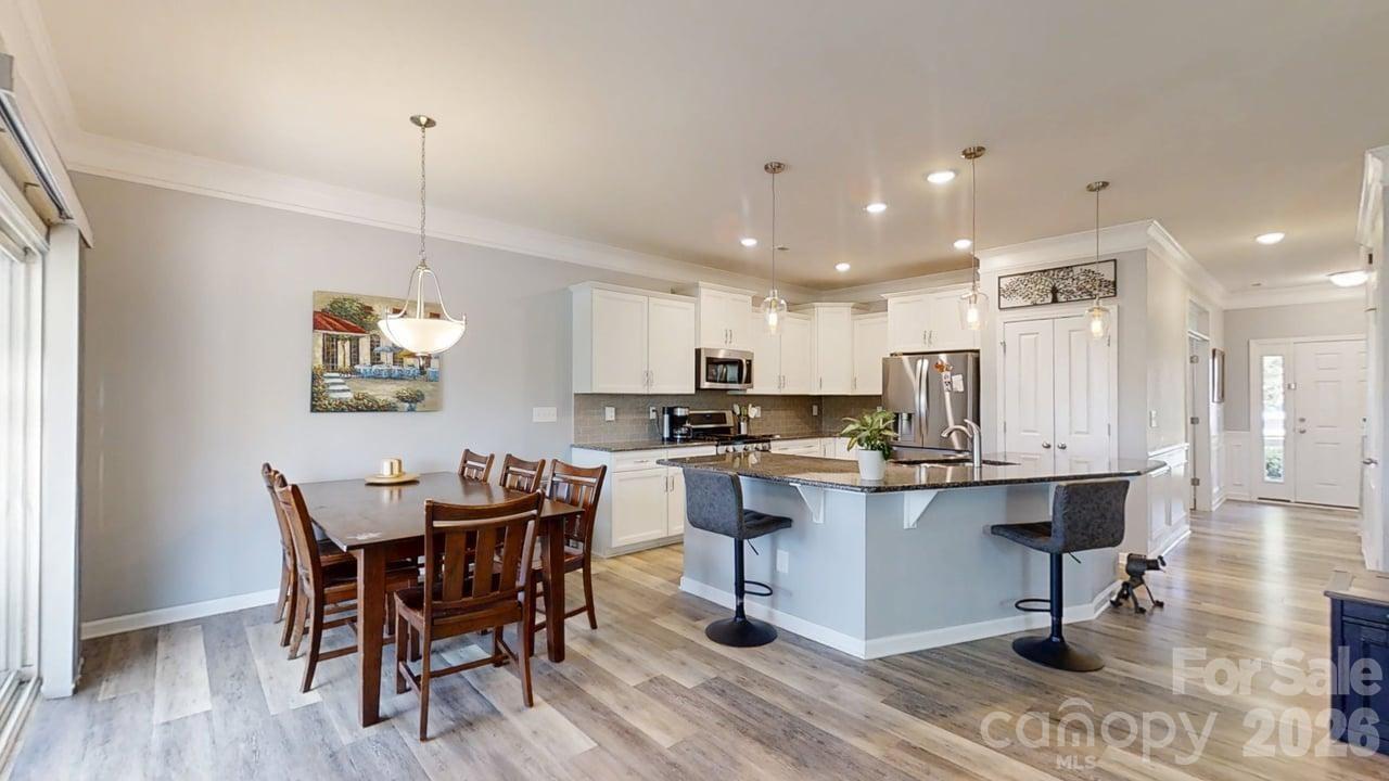 111 Lantern Acres Drive — Mooresville
