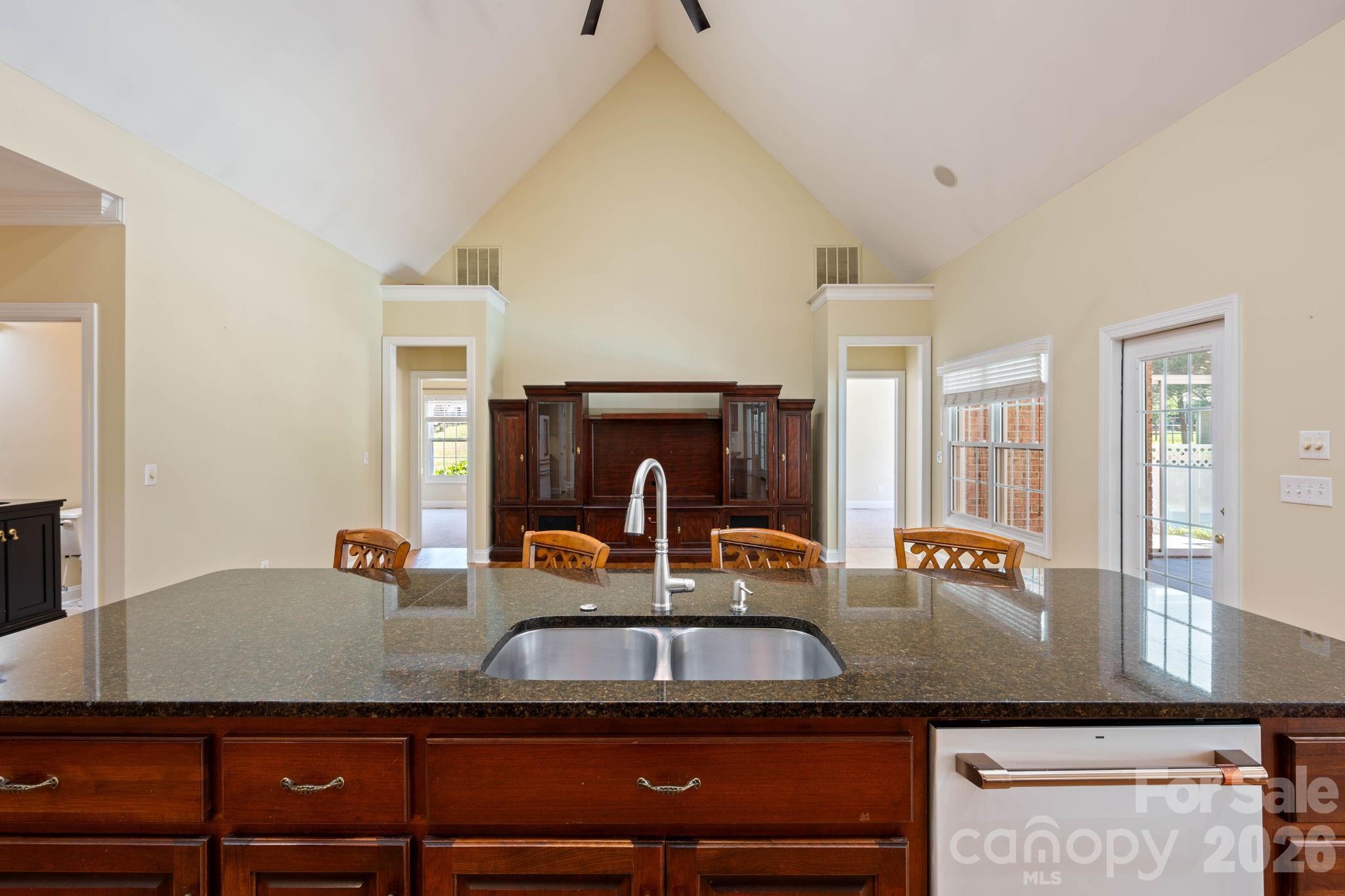1851 29th Avenue Place NE — Hickory
