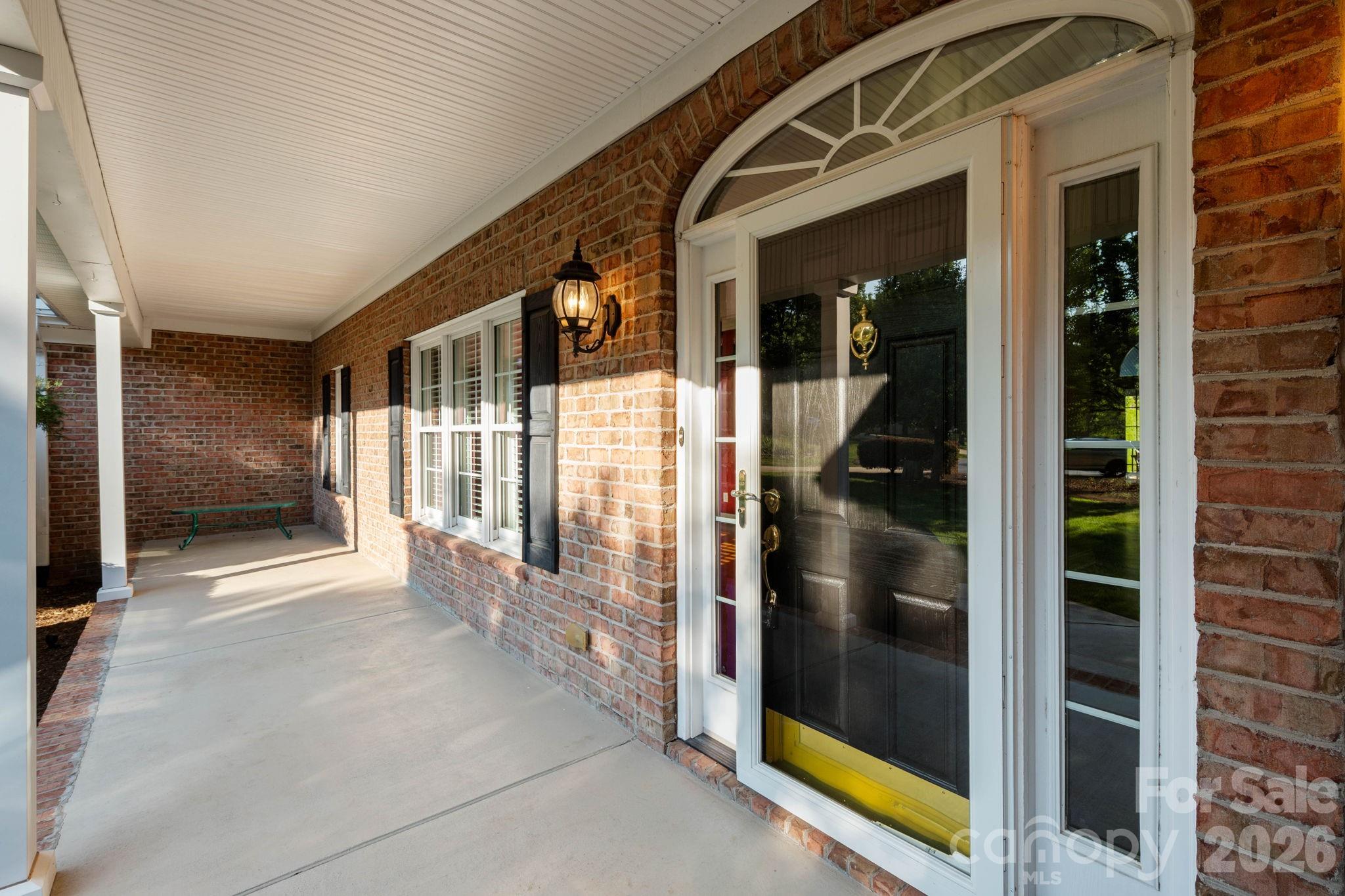 1851 29th Avenue Place NE — Hickory