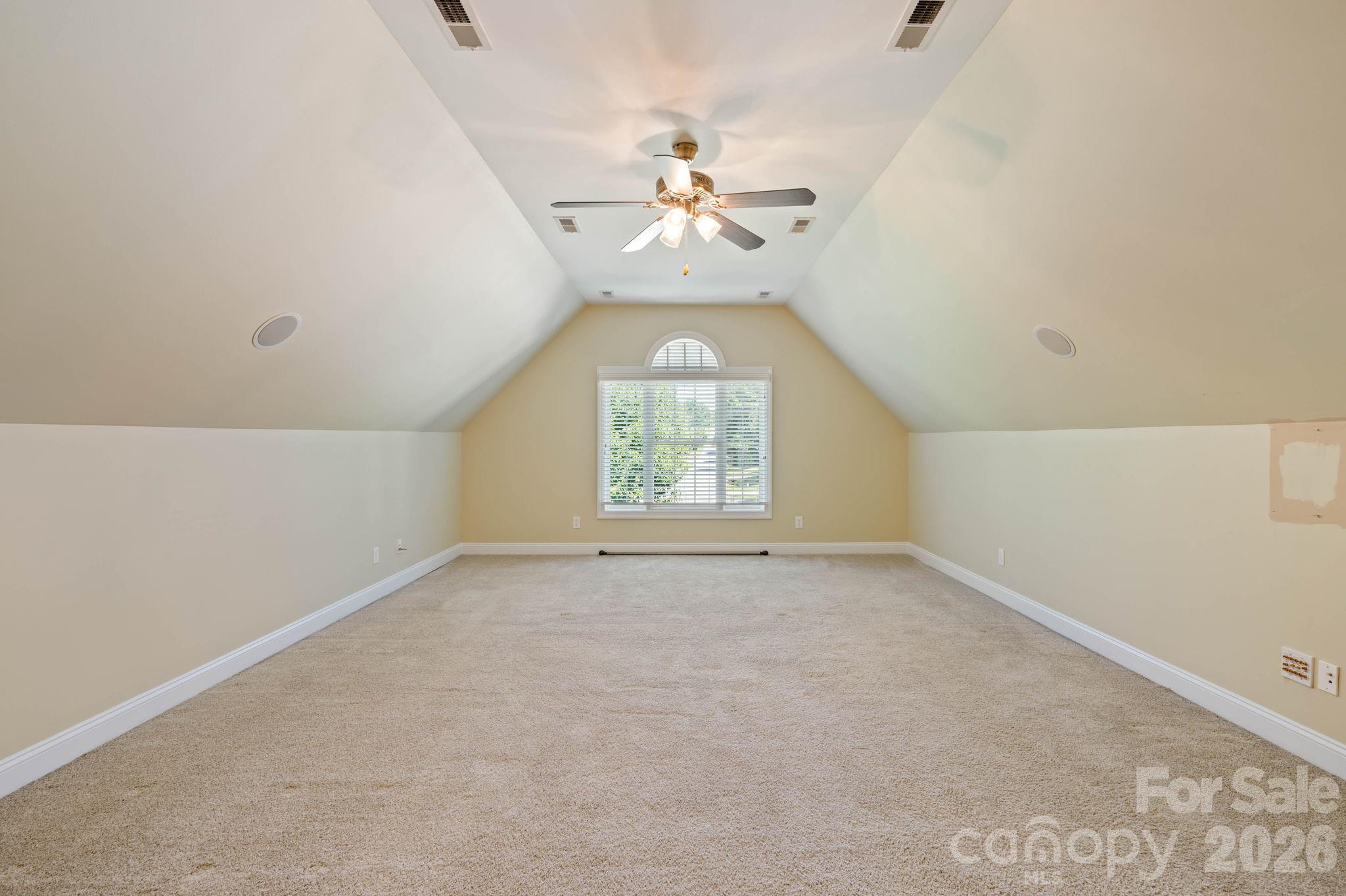 1851 29th Avenue Place NE — Hickory
