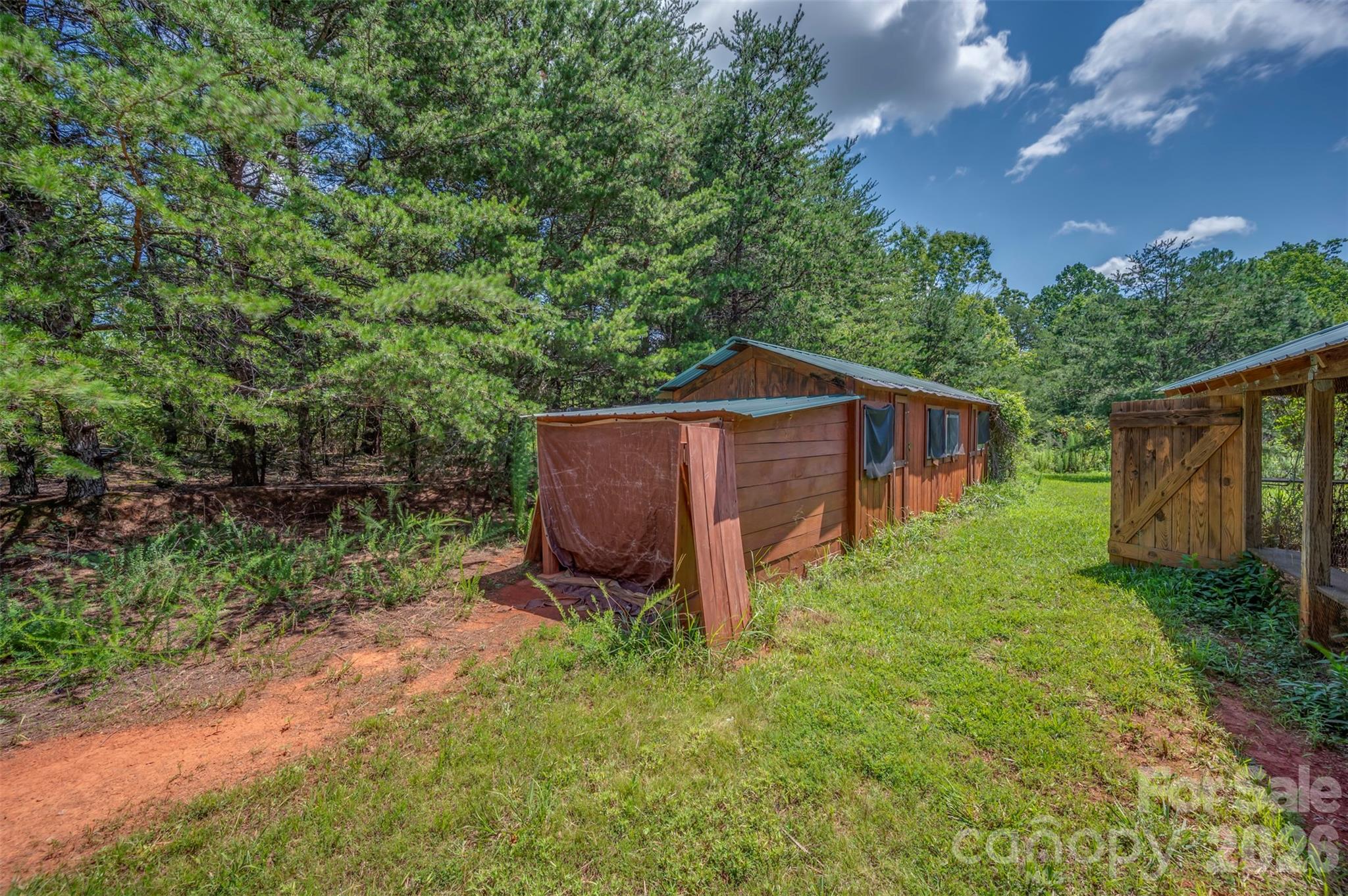 340 Right Prong Road — Ellenboro