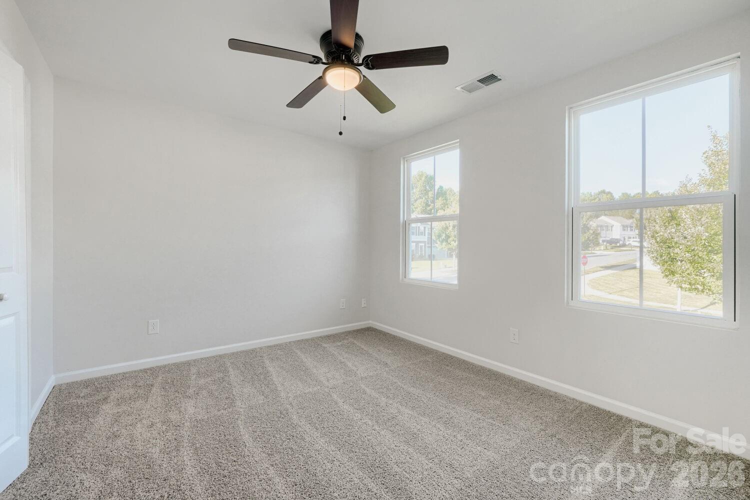 2394 Everton Circle SE — Concord