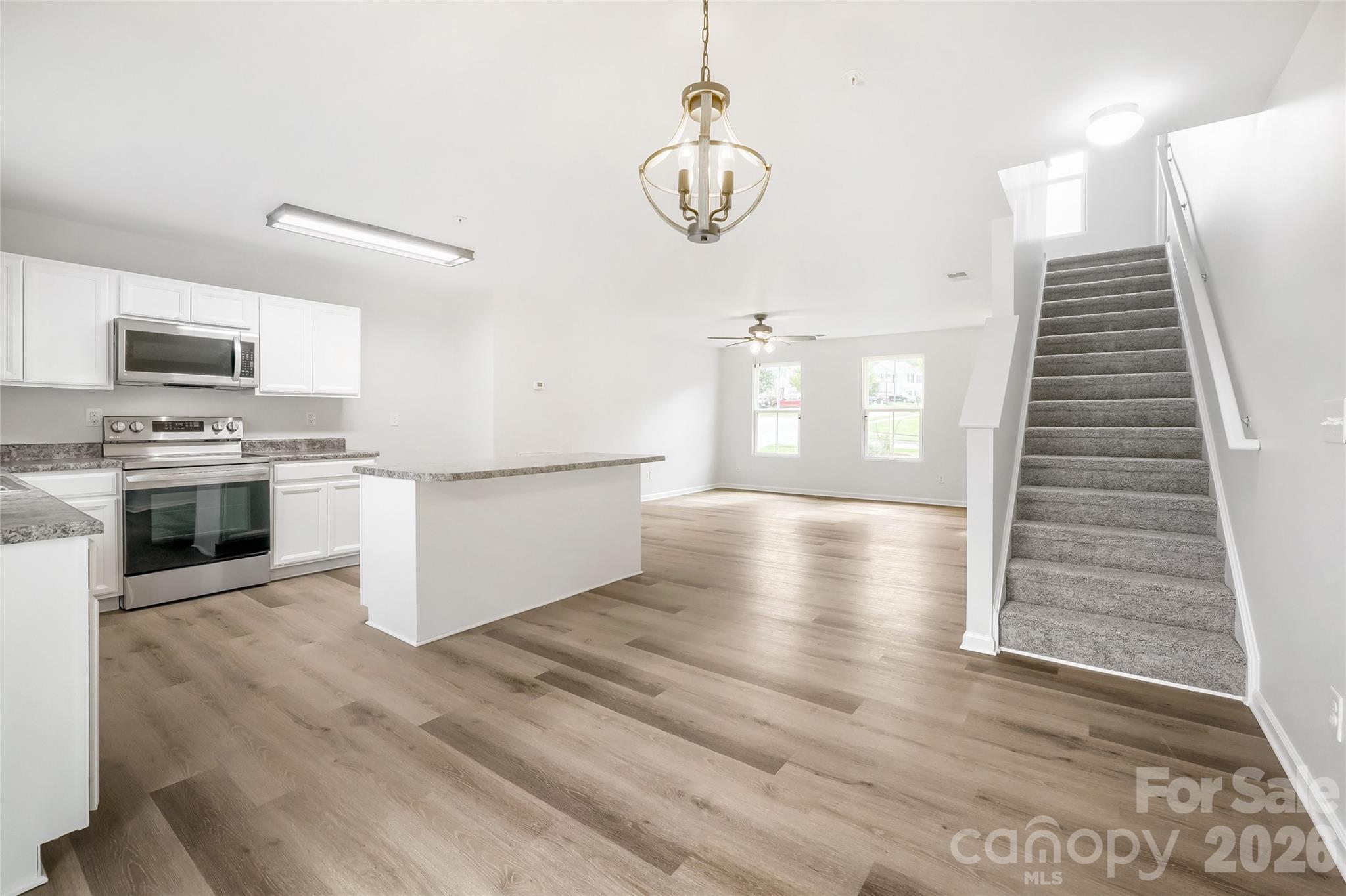 2394 Everton Circle SE — Concord