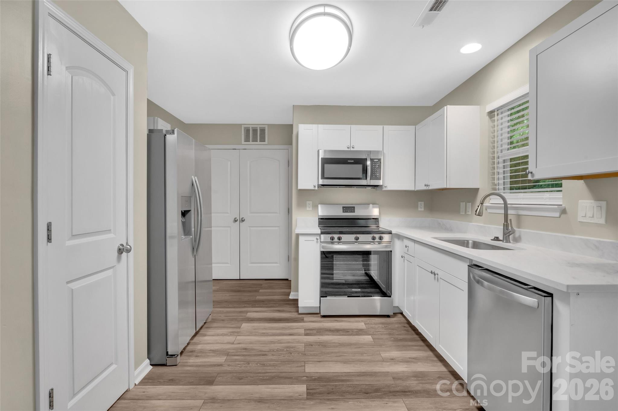 8500 Four Sisters Lane — Charlotte