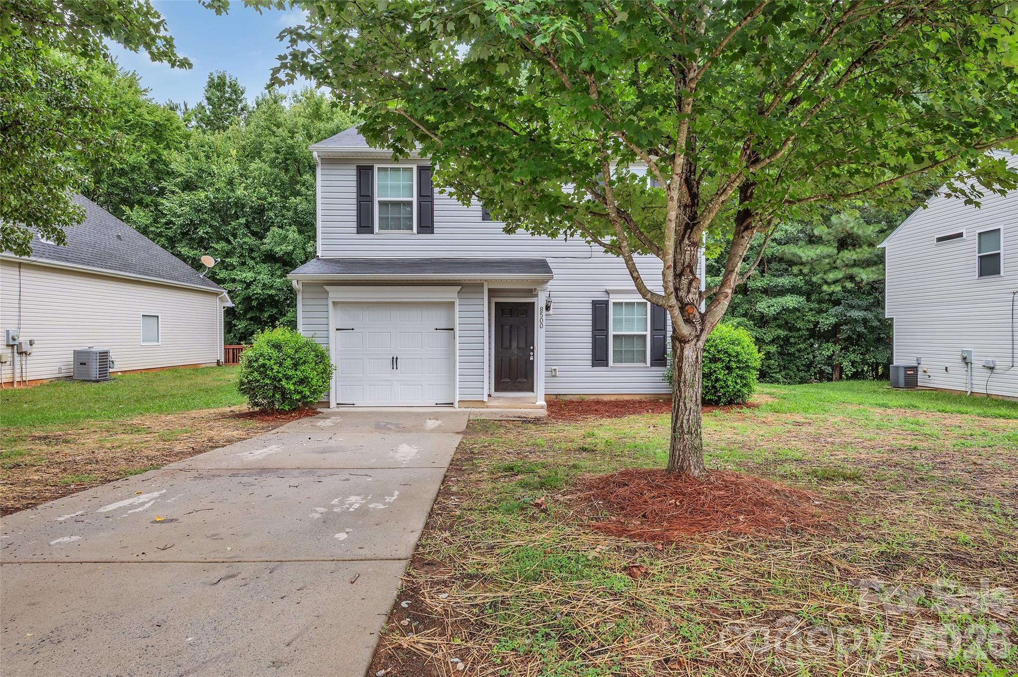 8500 Four Sisters Lane — Charlotte