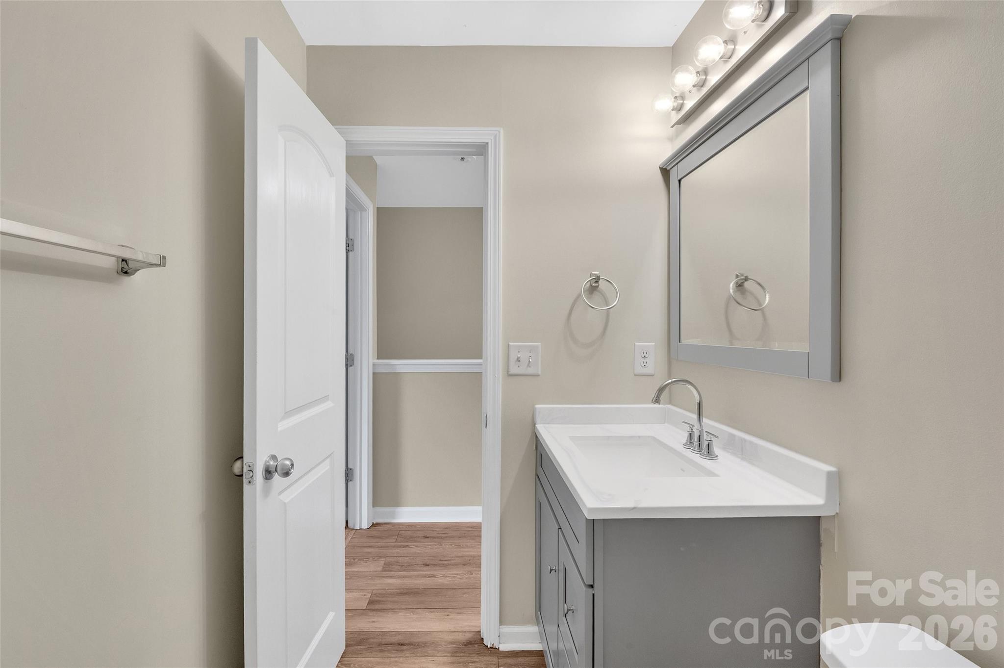 8500 Four Sisters Lane — Charlotte