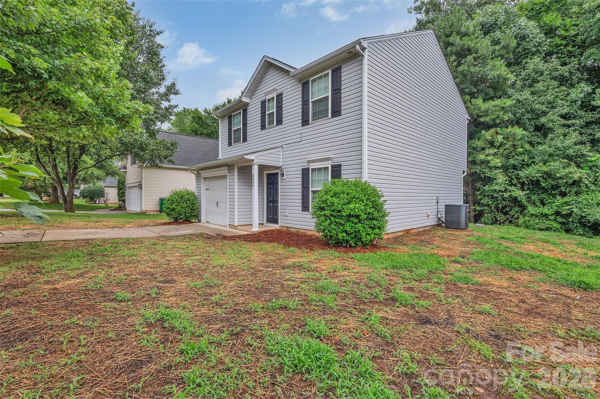 8500 Four Sisters Lane — Charlotte