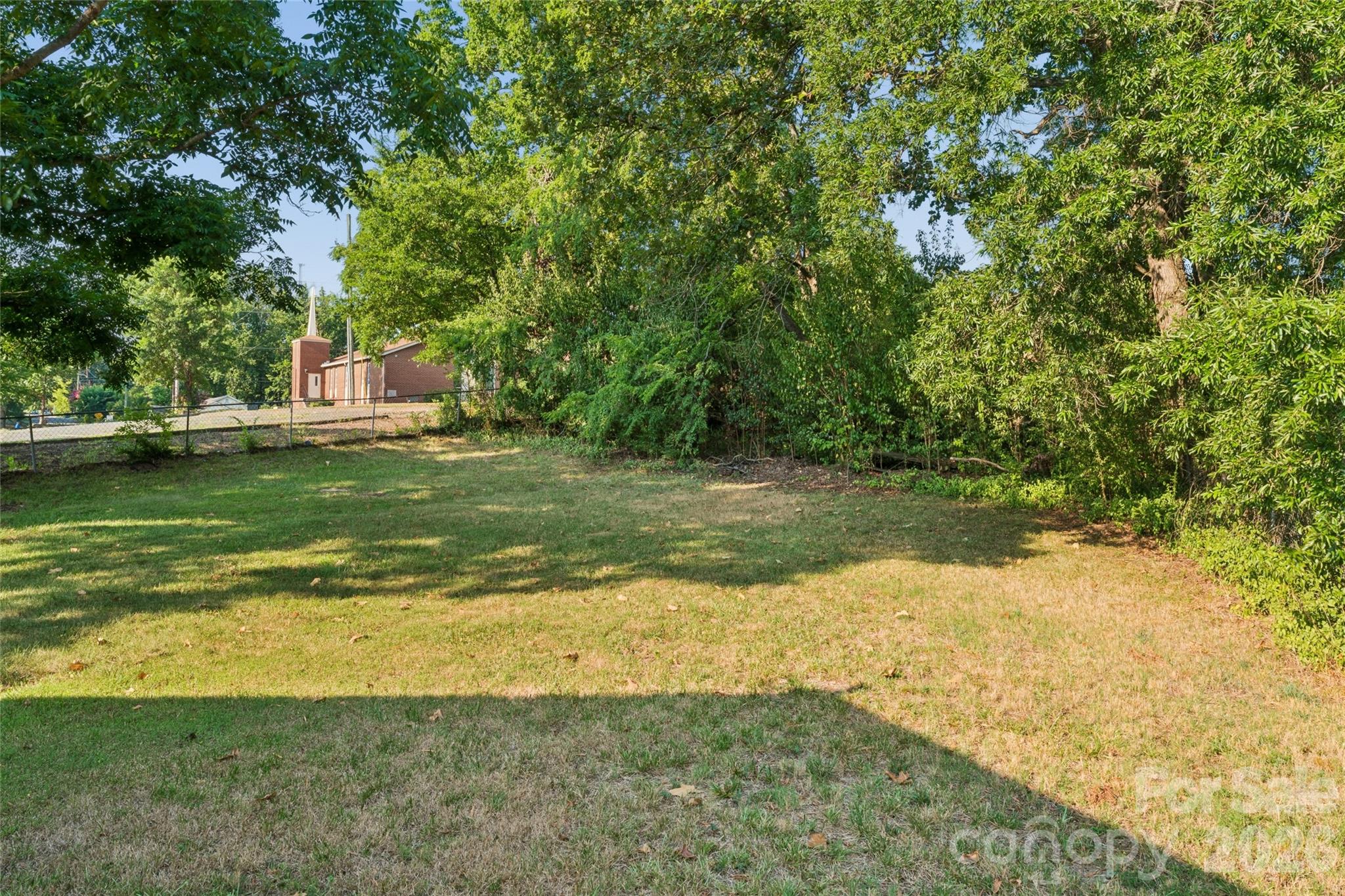 901 Kennedy Street — Monroe