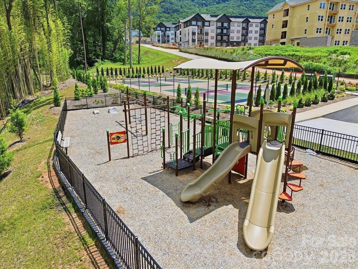 234 Smokey Holler Drive — Asheville