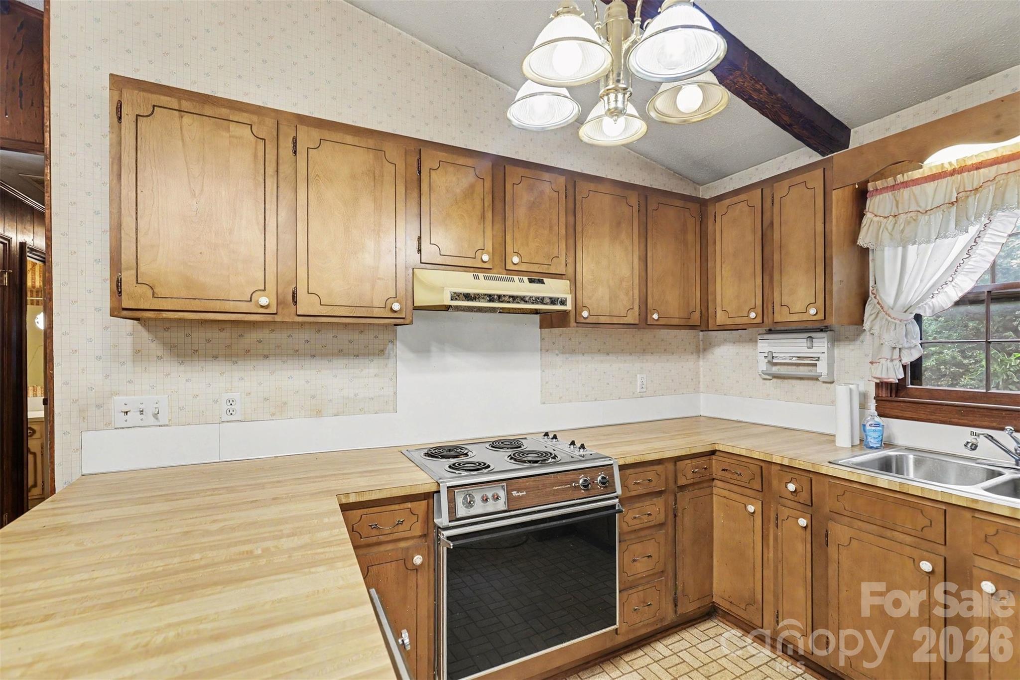 821 Ferrell Avenue — Charlotte