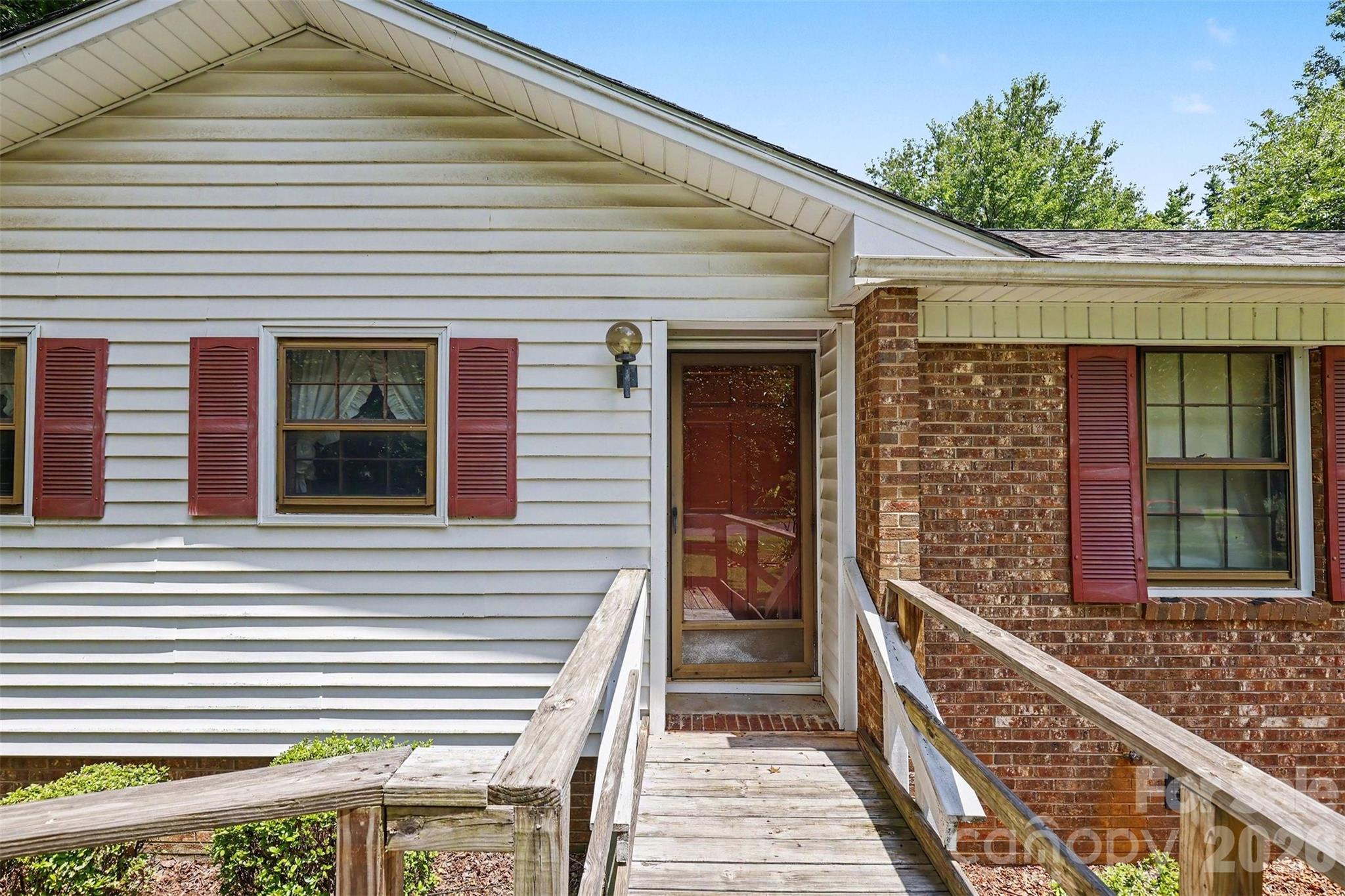 821 Ferrell Avenue — Charlotte