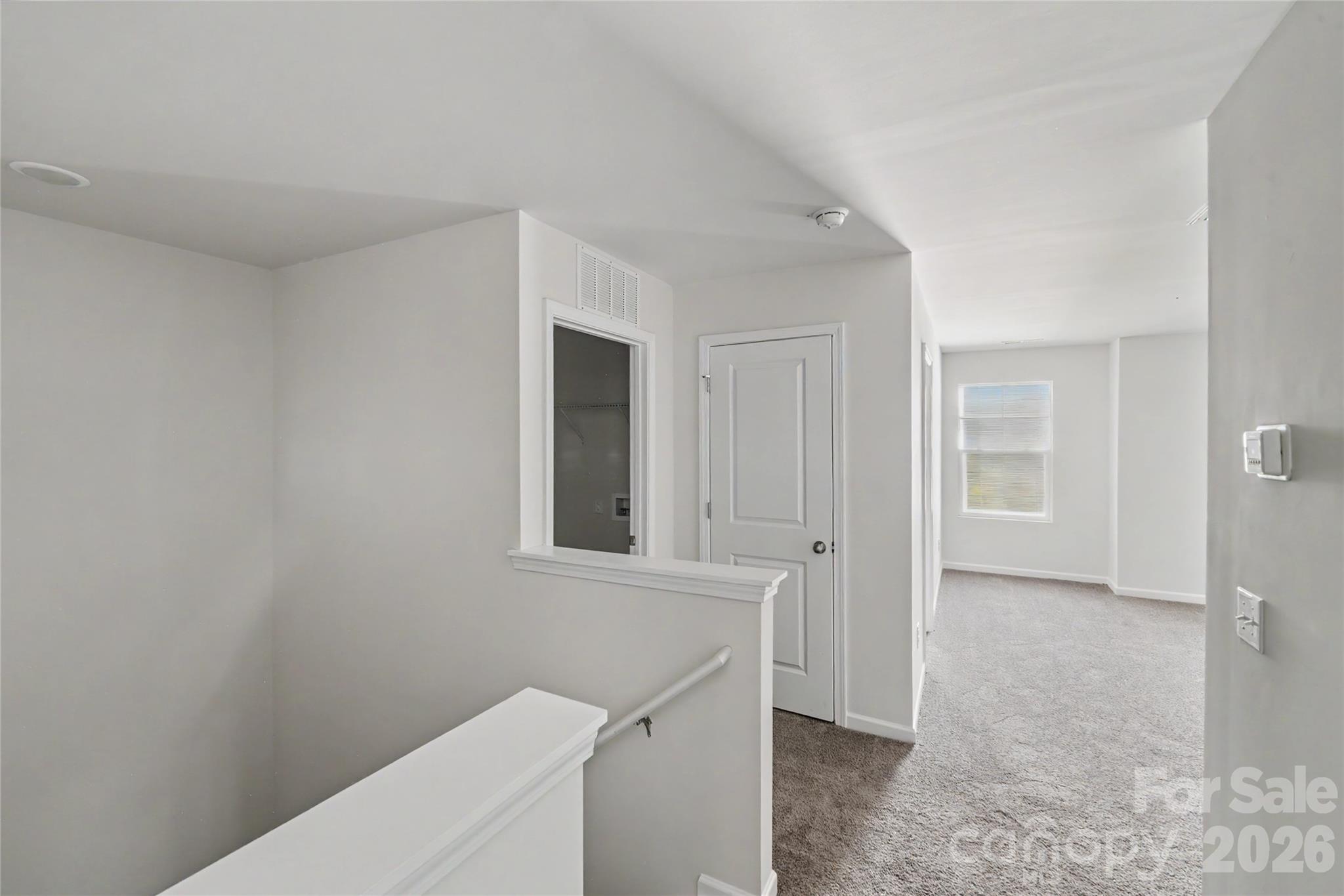 5146 Mark Drive NE — Hickory