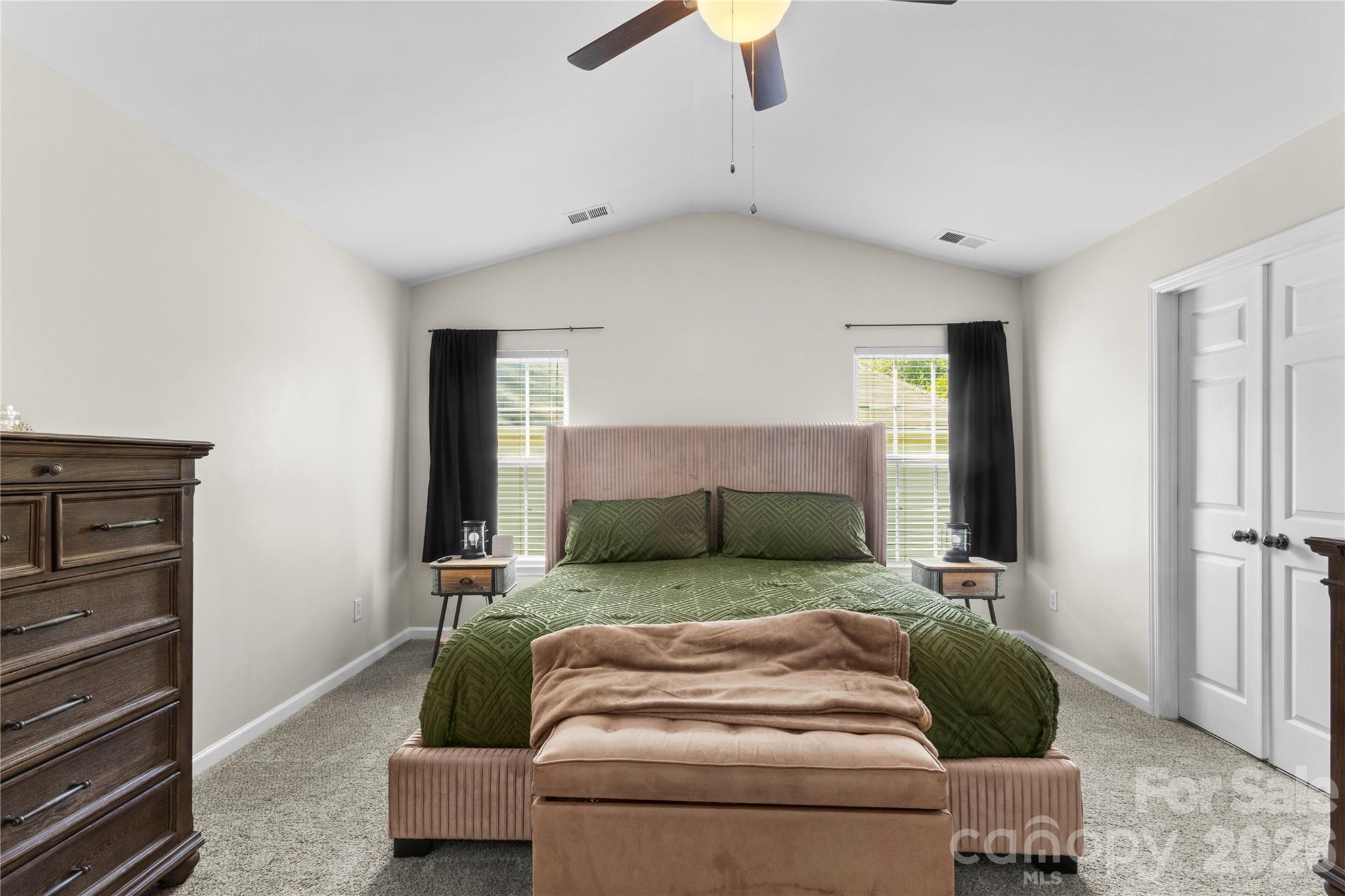 6600 Hermsley Road — Charlotte