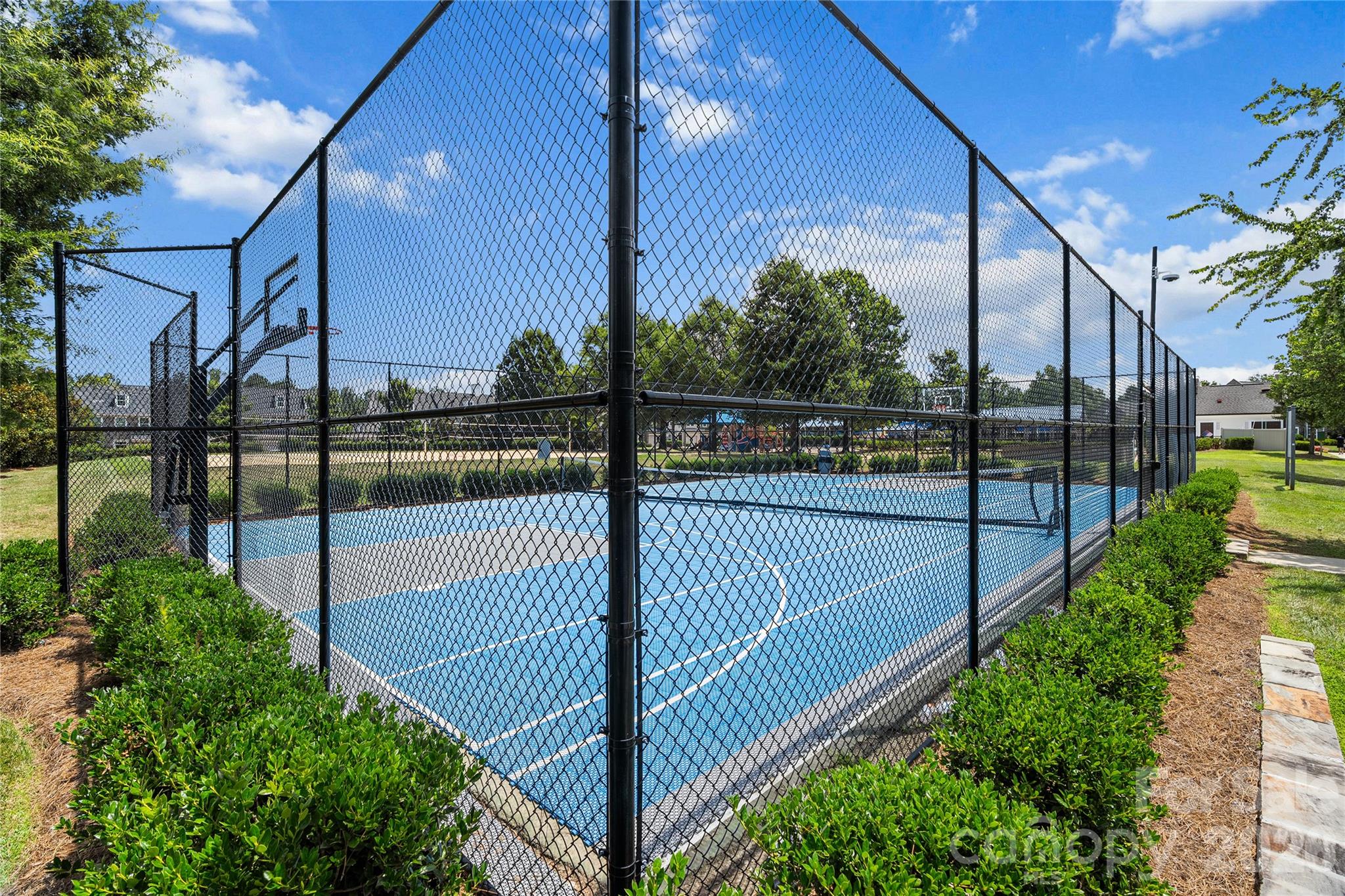6600 Hermsley Road — Charlotte