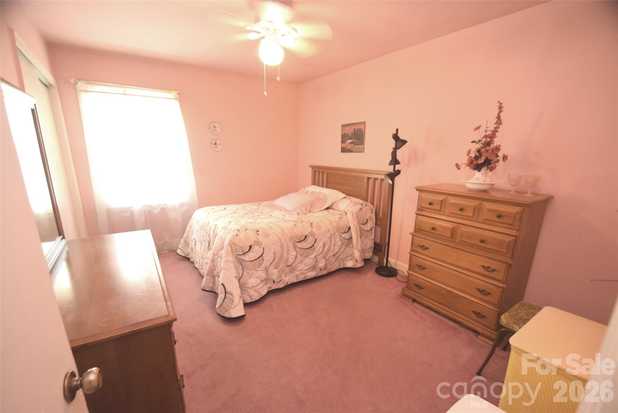 531 Seneca Place — Charlotte