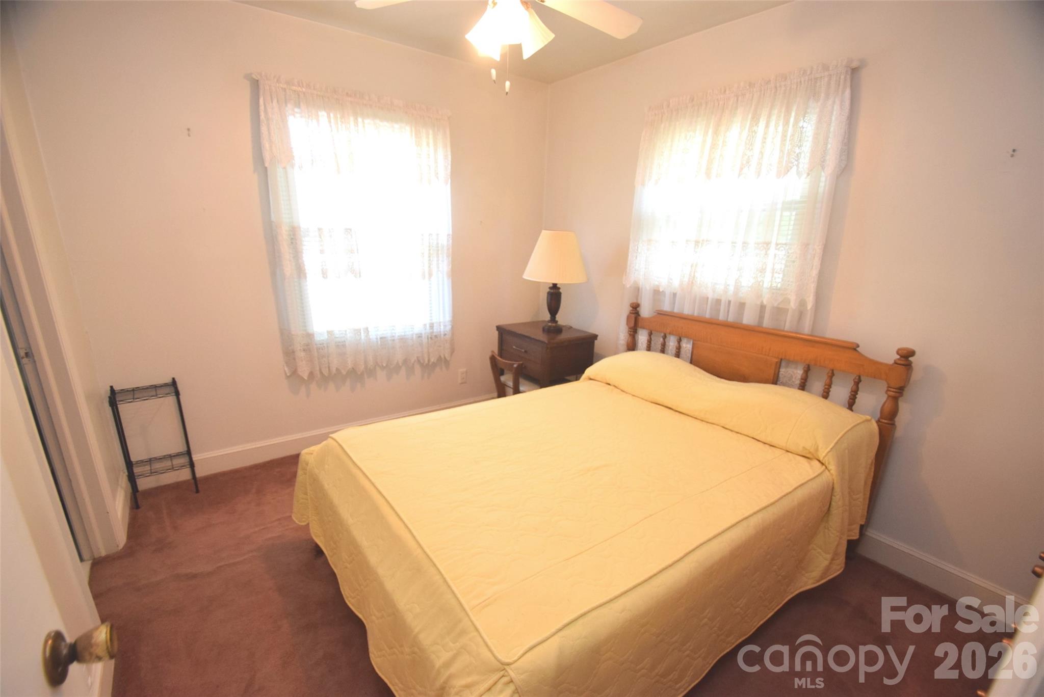 531 Seneca Place — Charlotte