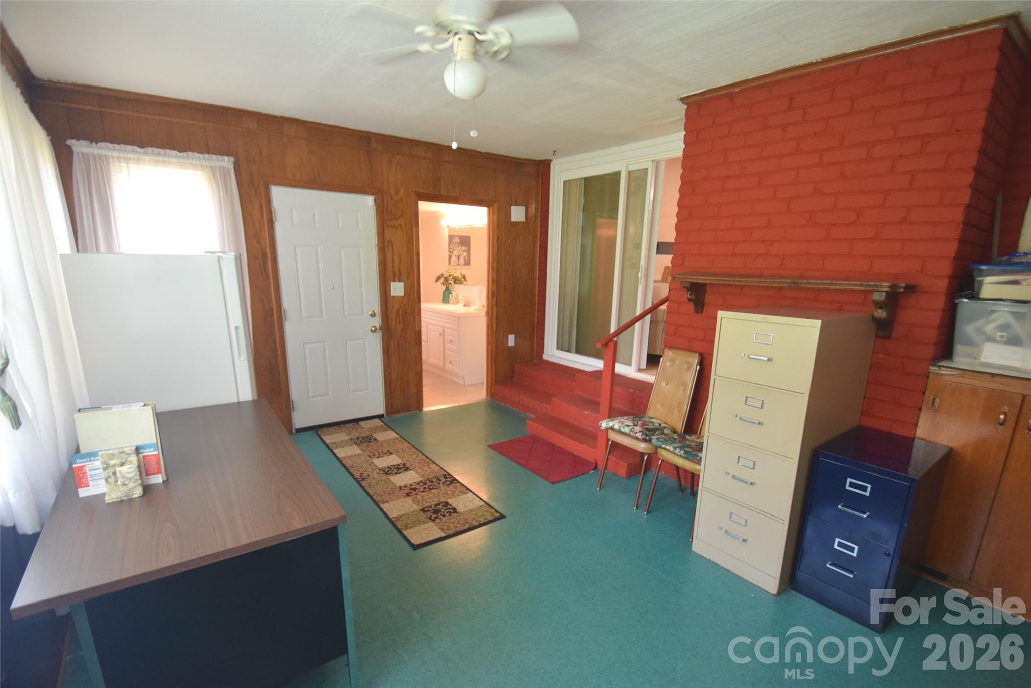 531 Seneca Place — Charlotte