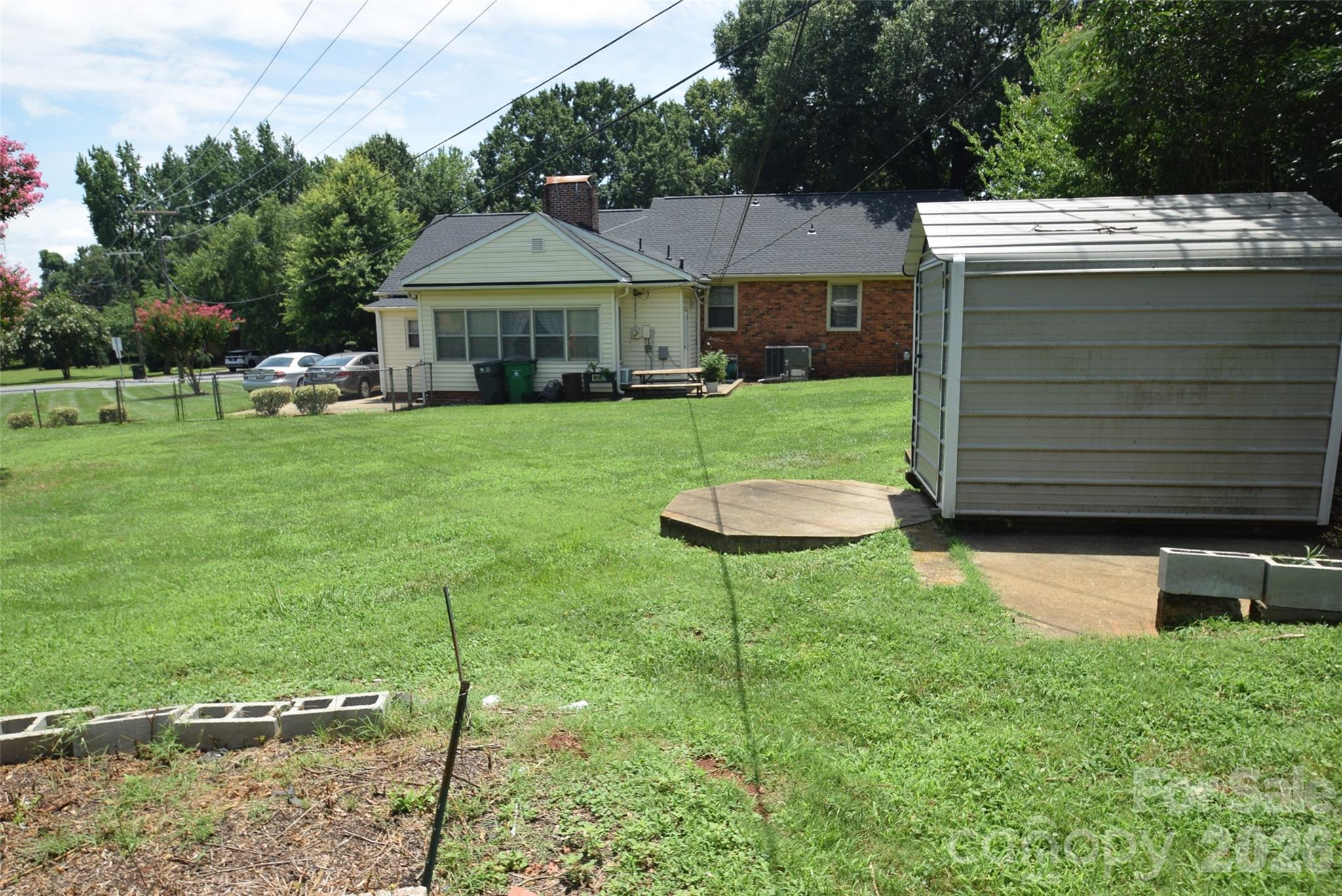 531 Seneca Place — Charlotte