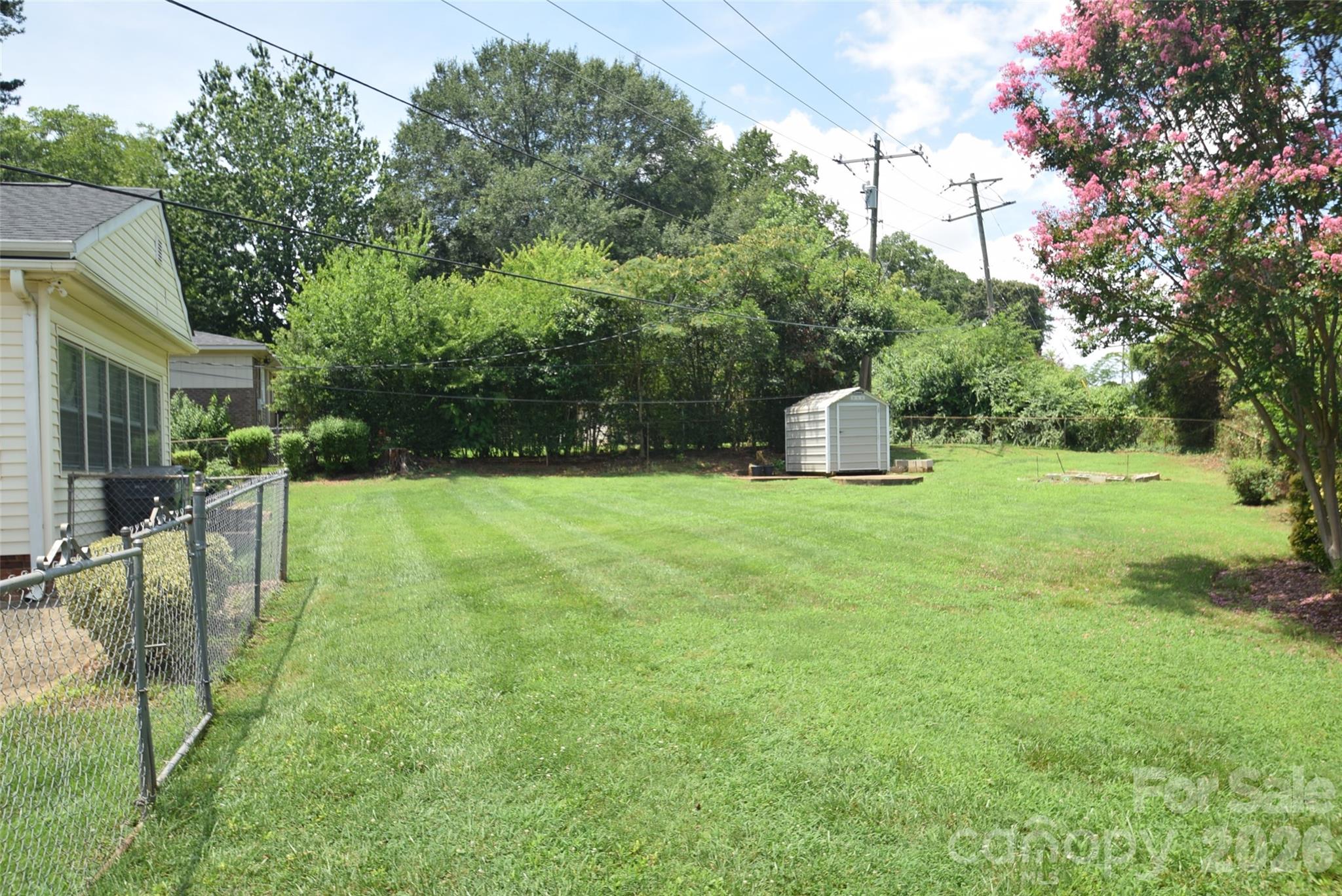 531 Seneca Place — Charlotte