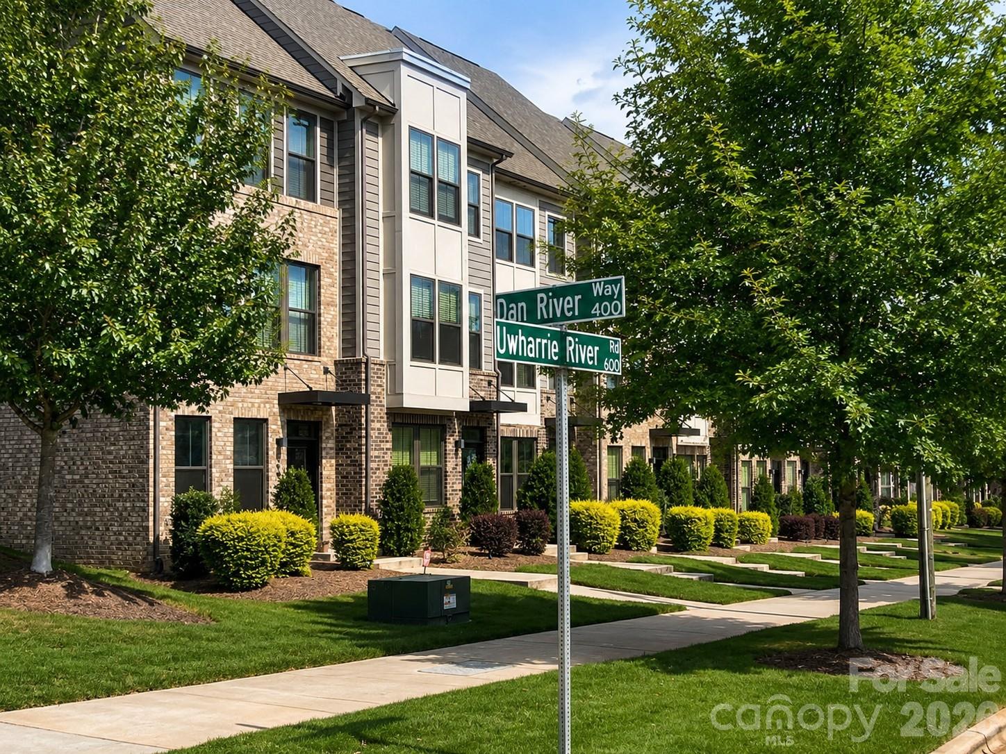 658 Uwharrie River Road — Charlotte