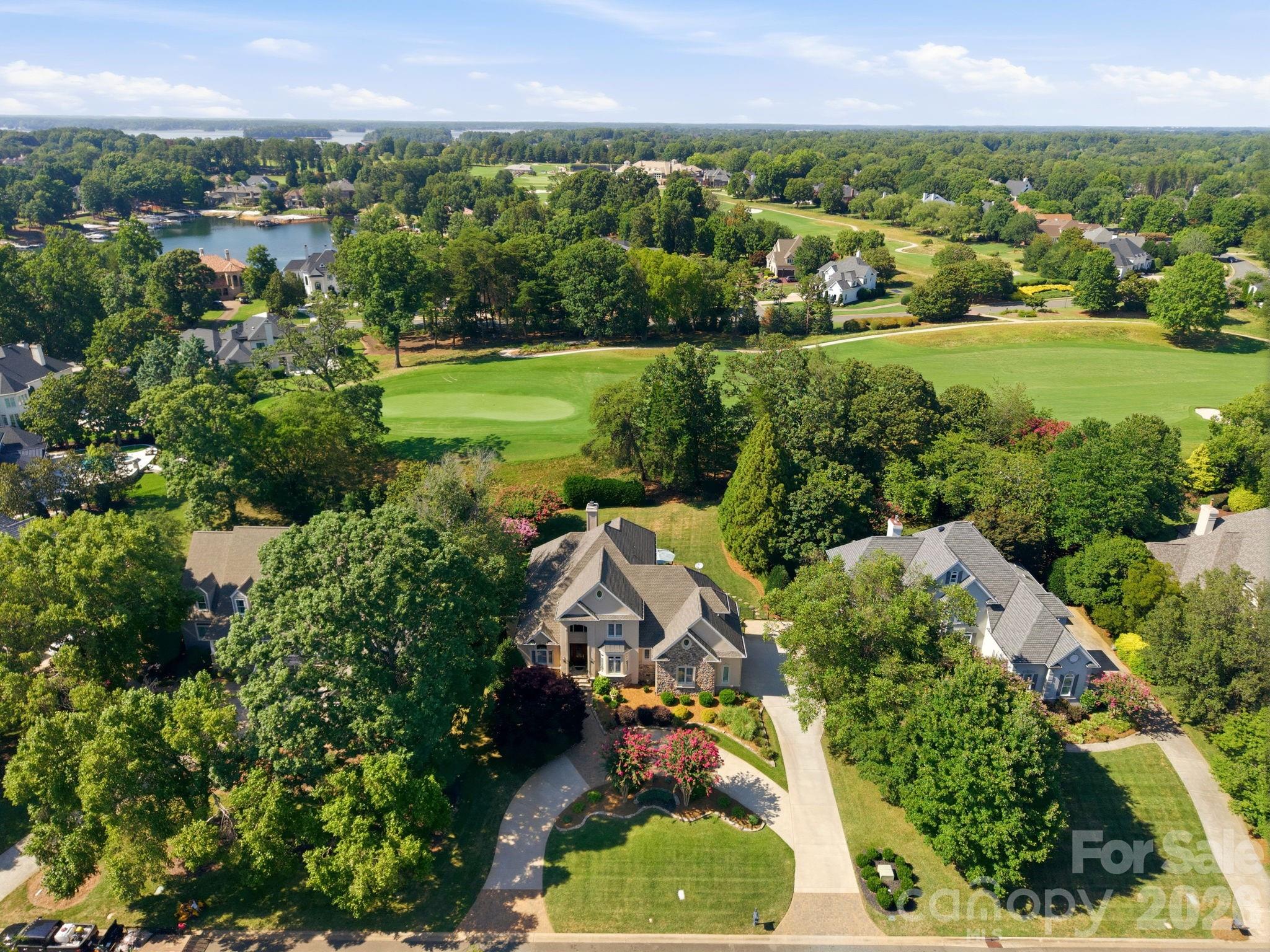 18416 Peninsula Club Drive — Cornelius