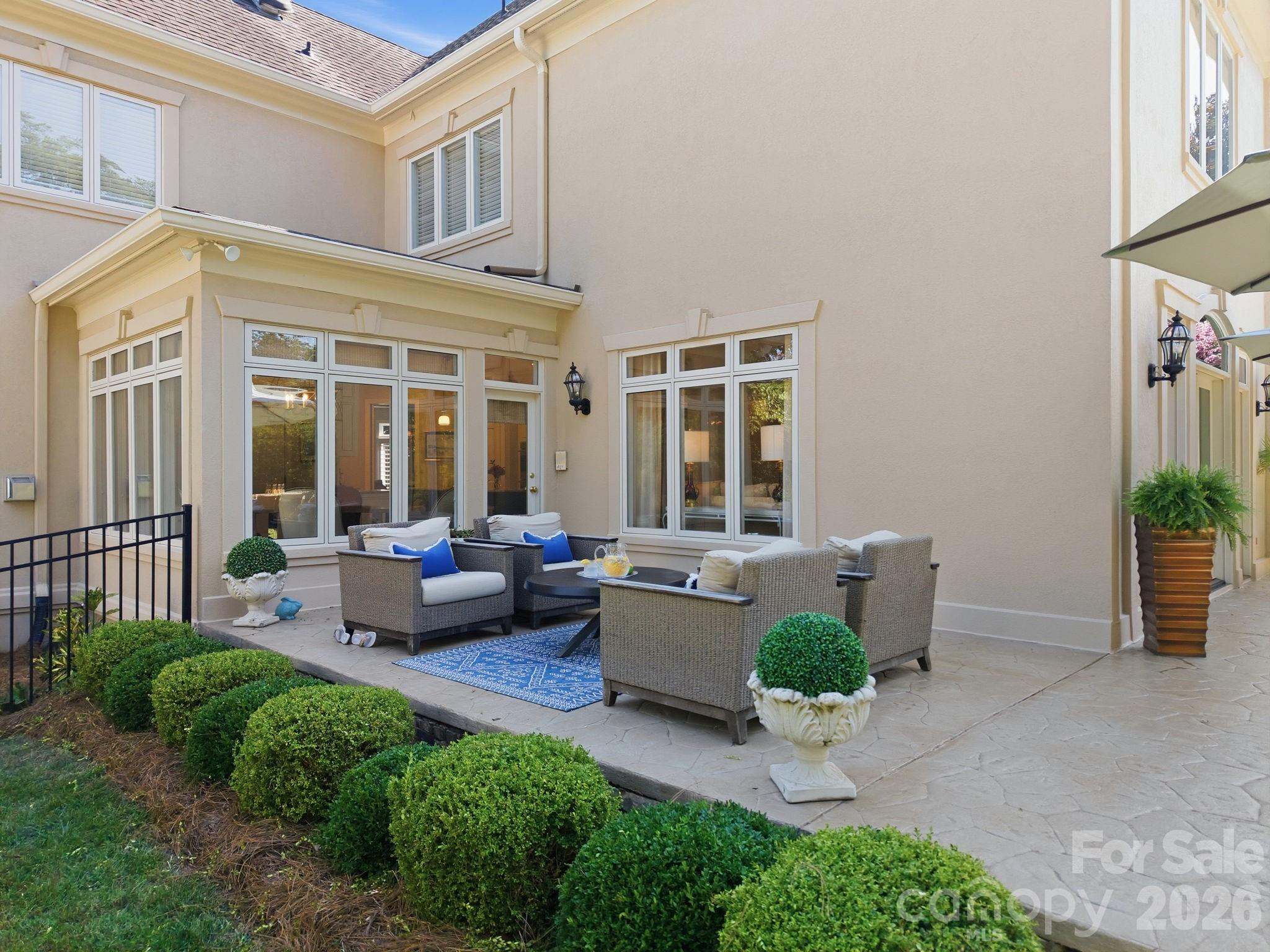 18416 Peninsula Club Drive — Cornelius