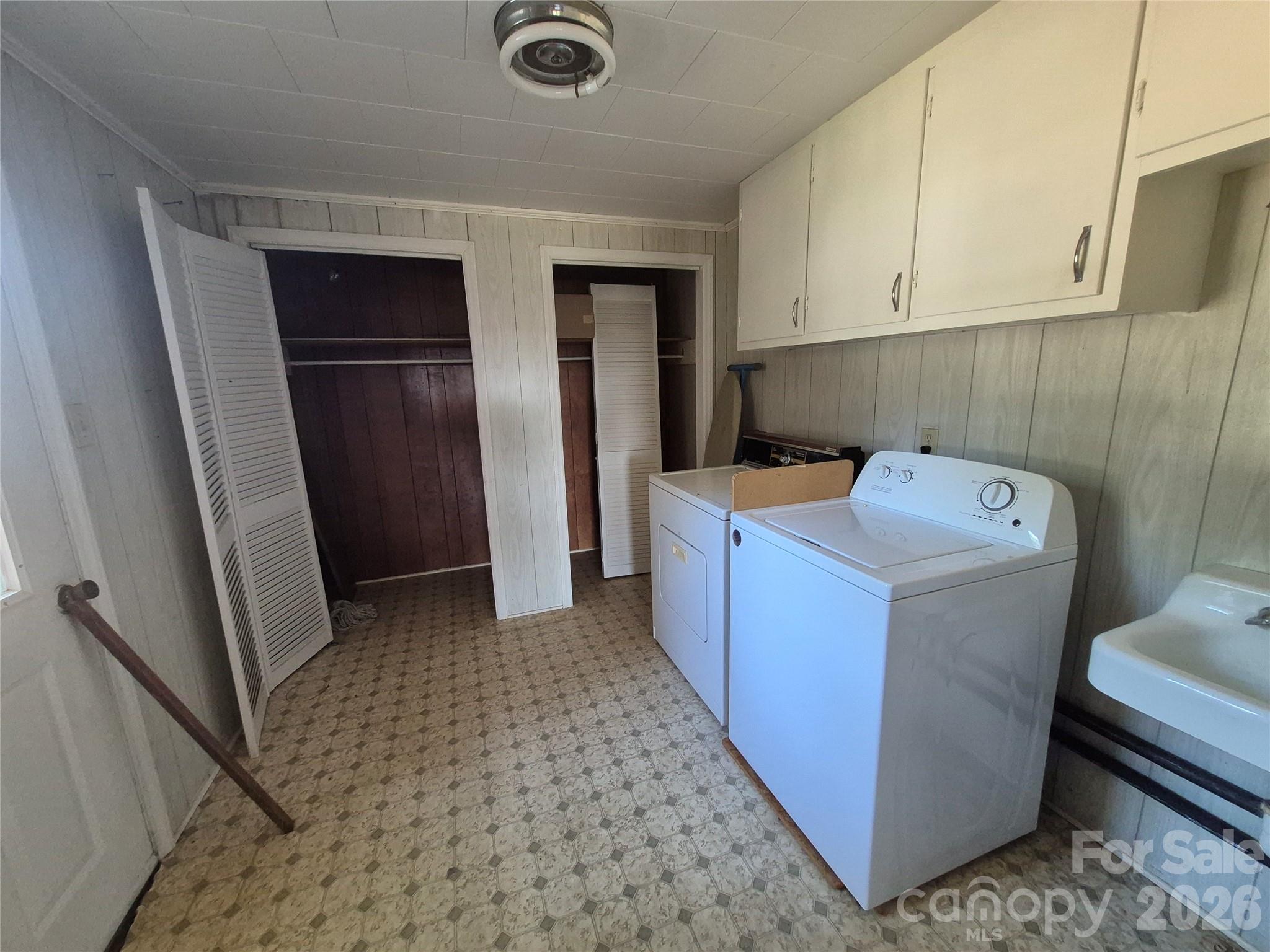 1267 Howards Creek Mill Road — Vale
