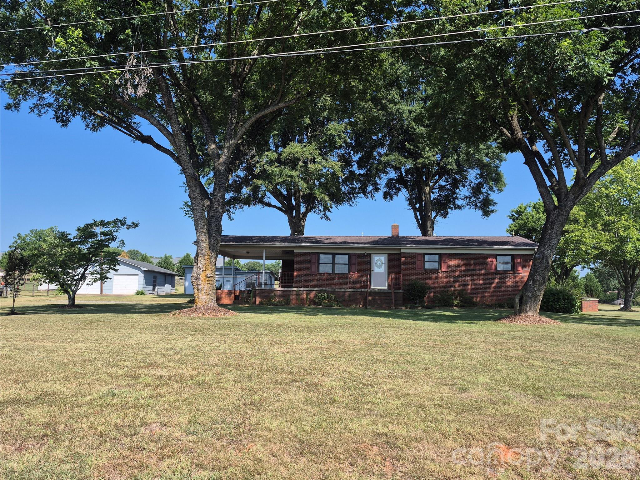 1267 Howards Creek Mill Road — Vale