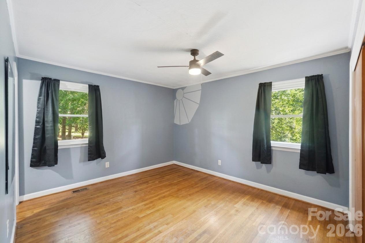 313 Park Terrace Drive — Belmont