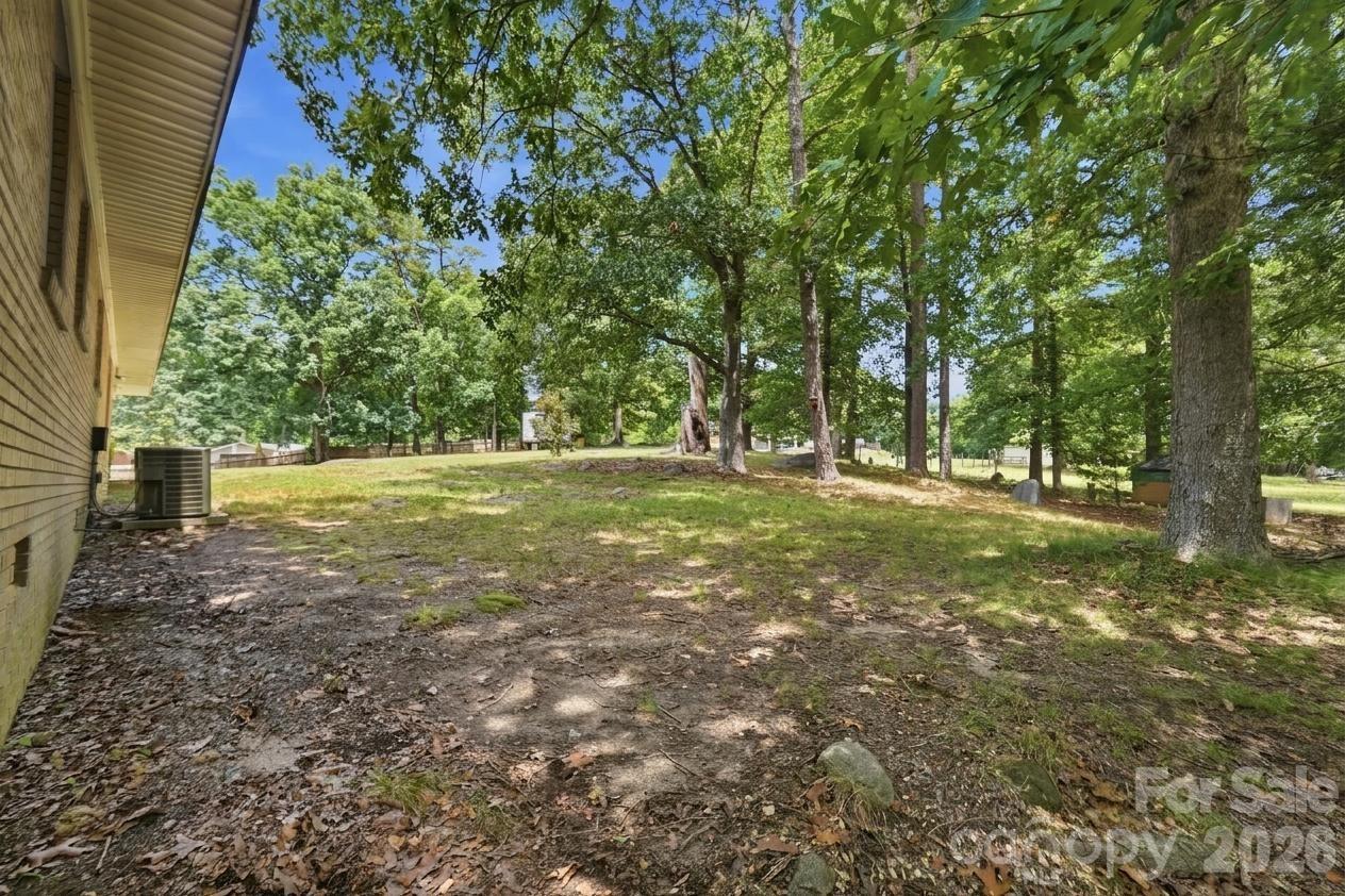 313 Park Terrace Drive — Belmont