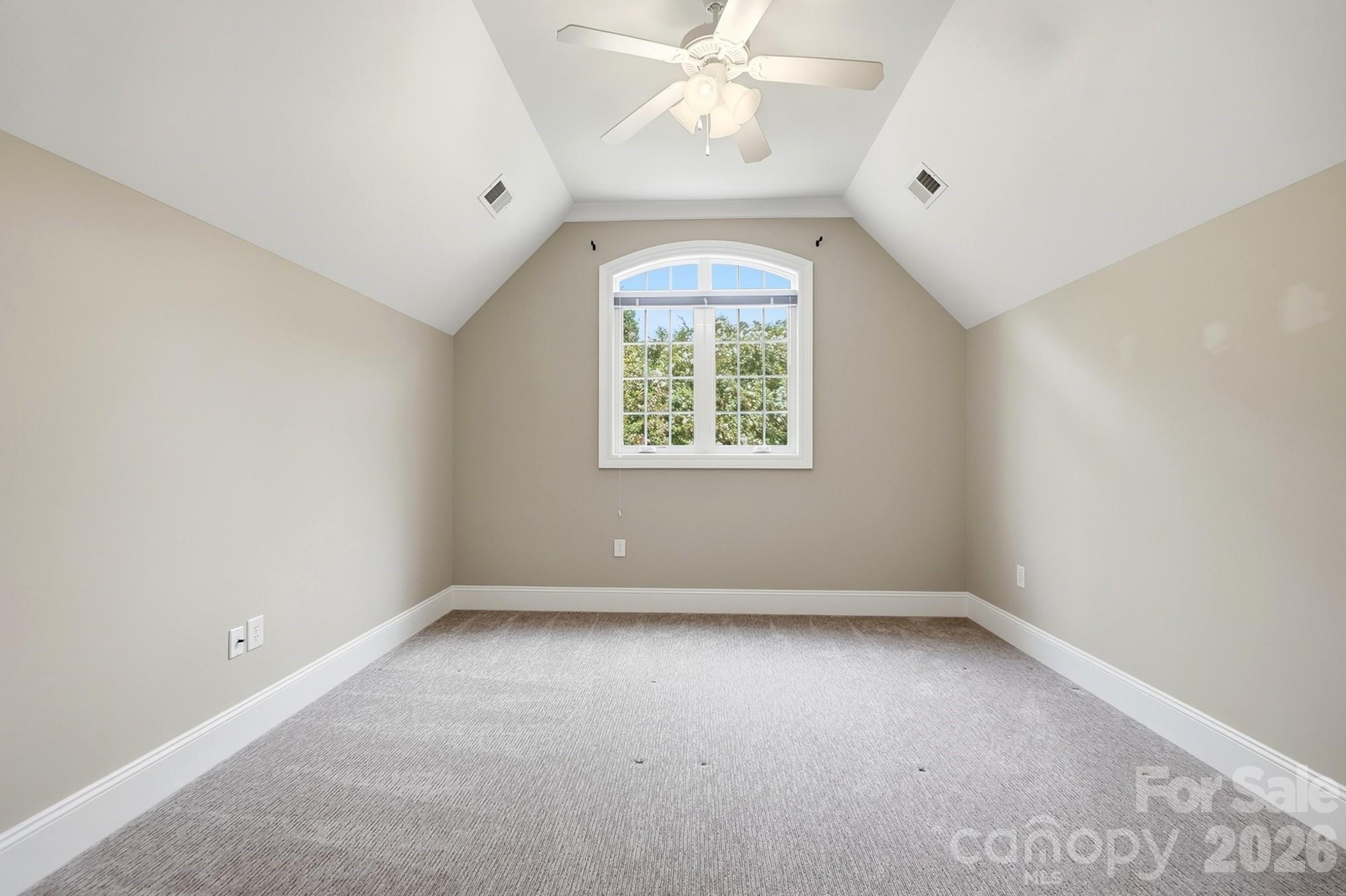 3210 Lake Shore Road S — Denver