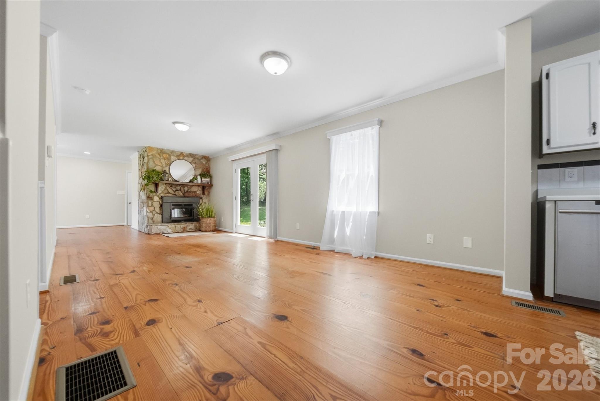 131 Fox Runn Drive — Granite Falls