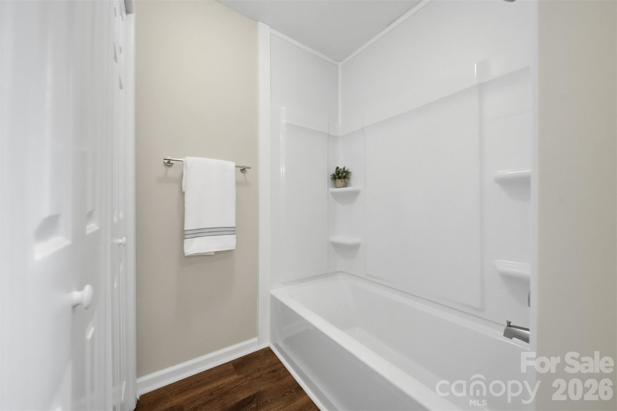 131 Fox Runn Drive — Granite Falls