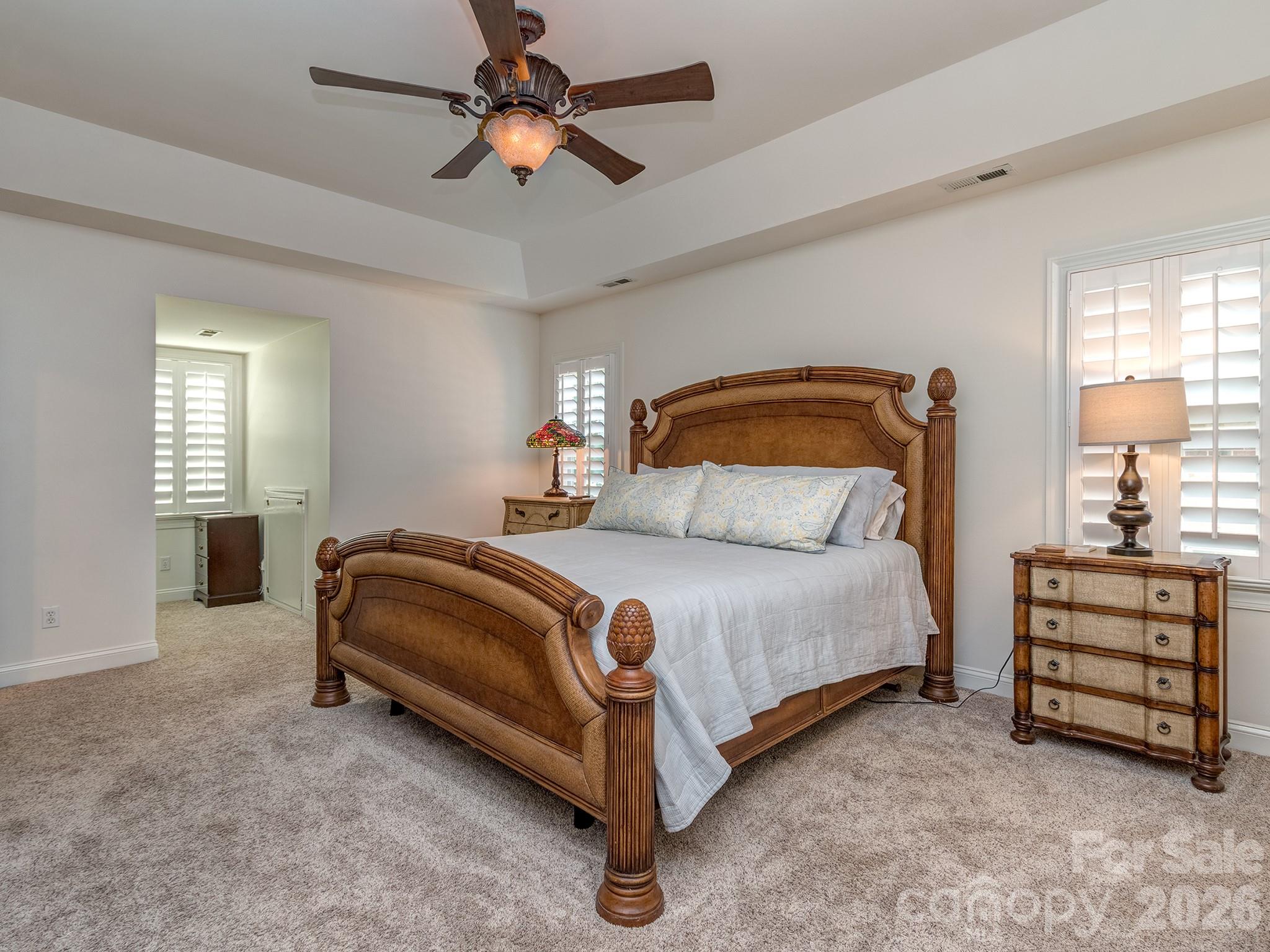 223 N Brackenbury Lane — Charlotte