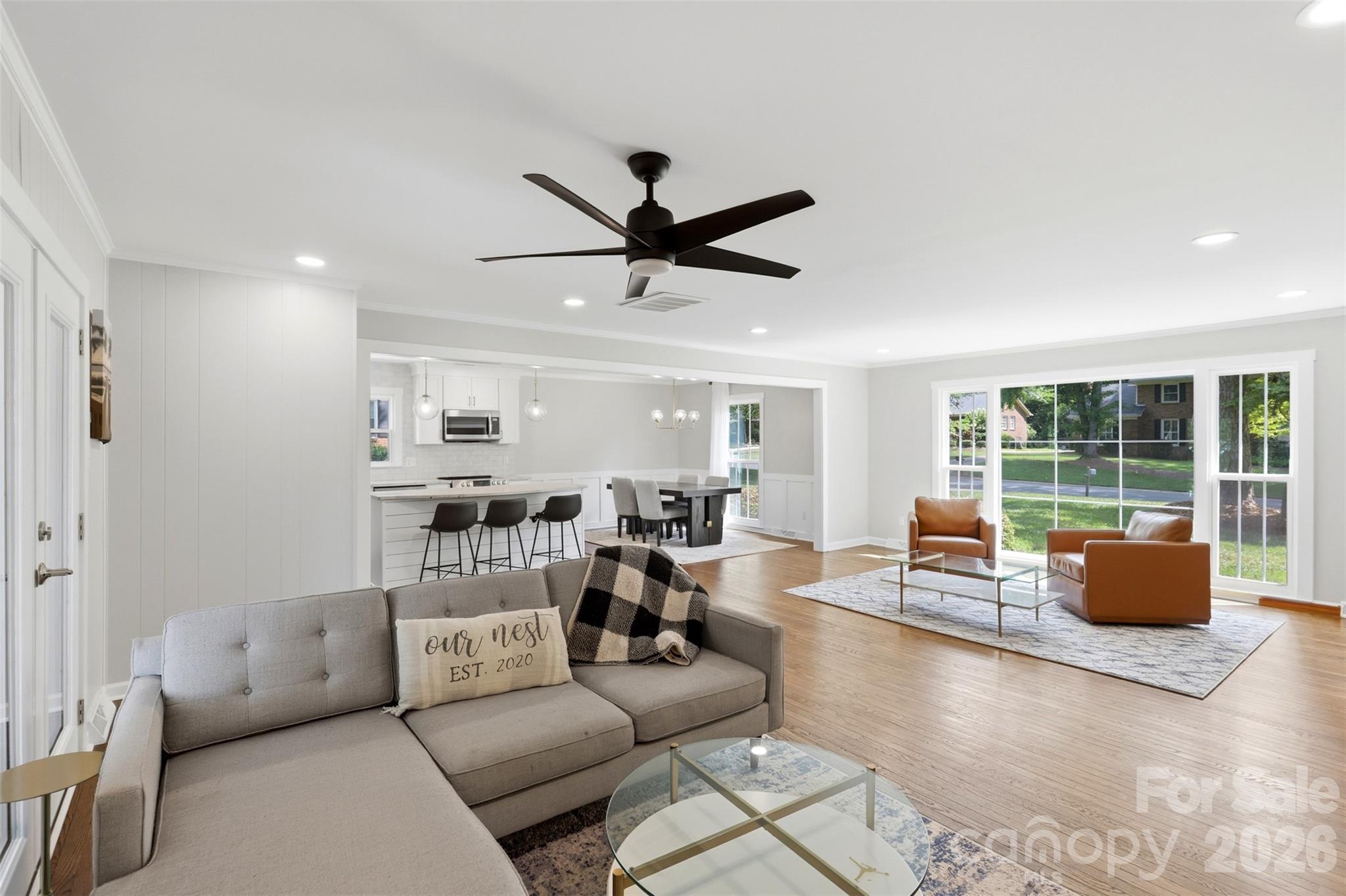 8115 Knollbrook Drive — Charlotte
