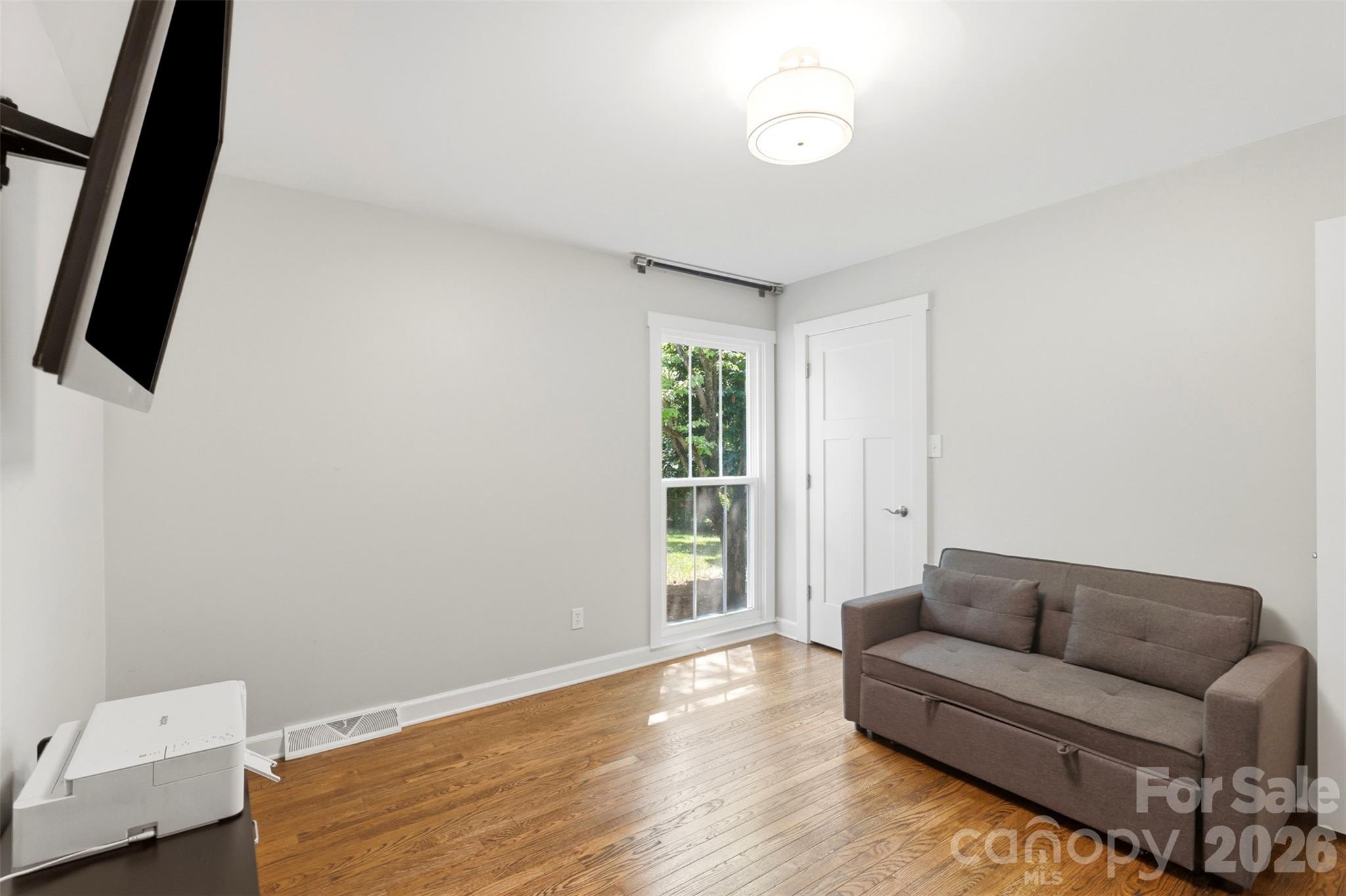 8115 Knollbrook Drive — Charlotte