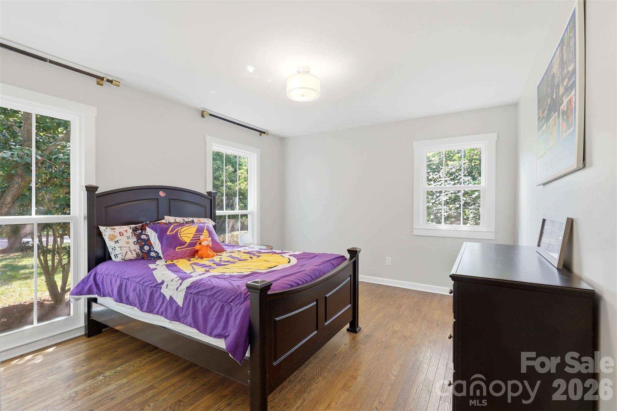 8115 Knollbrook Drive — Charlotte