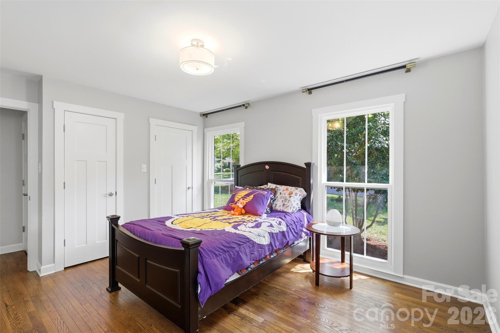 8115 Knollbrook Drive — Charlotte