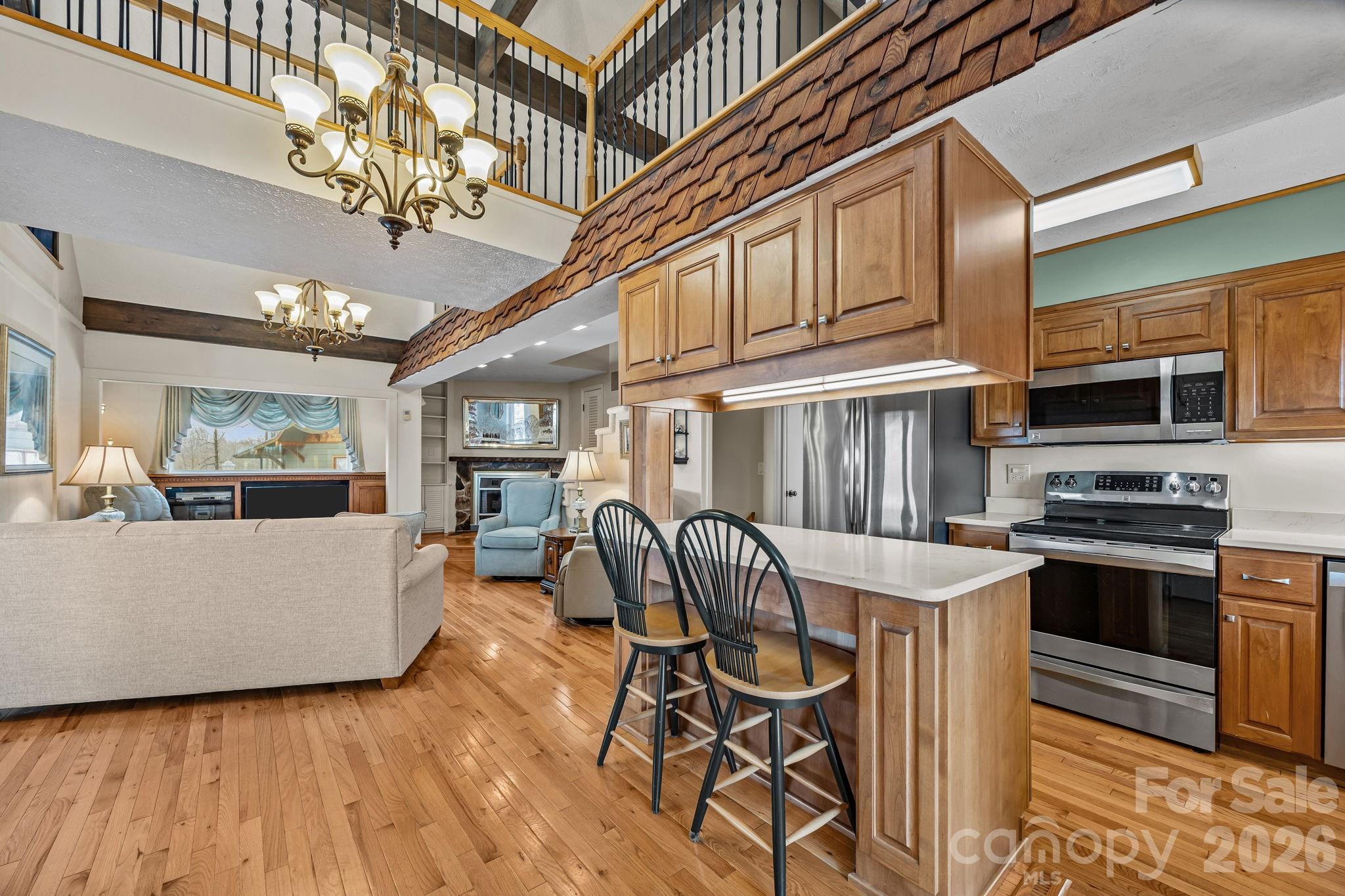 6773 & 6777 Pinnacle Mountain Road — Zirconia