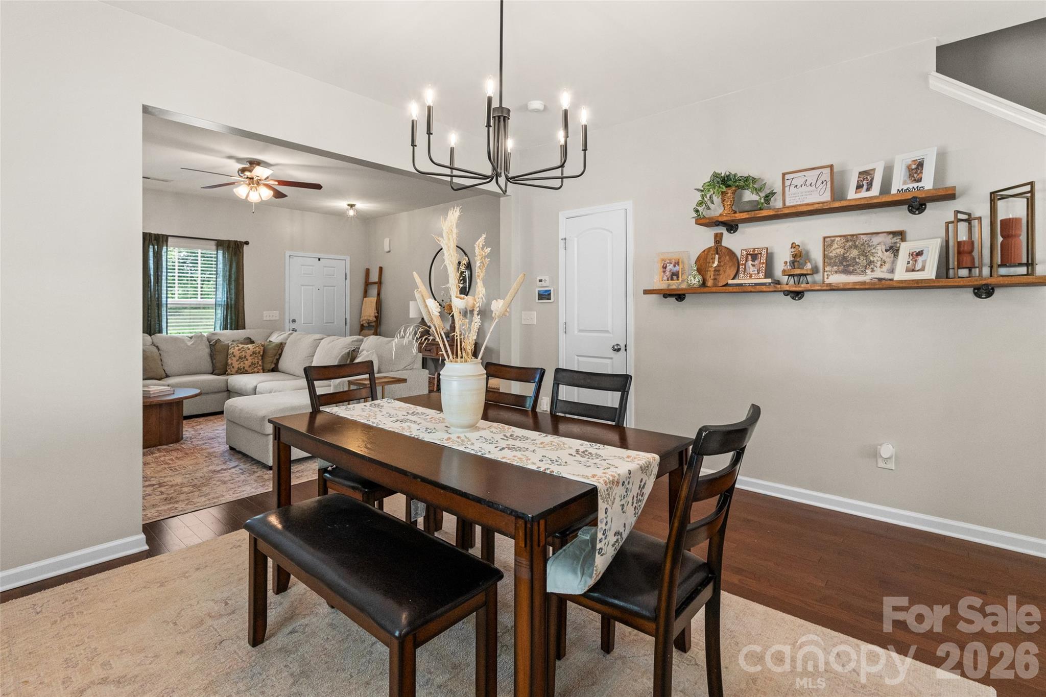 7102 Mclothian Lane — Huntersville
