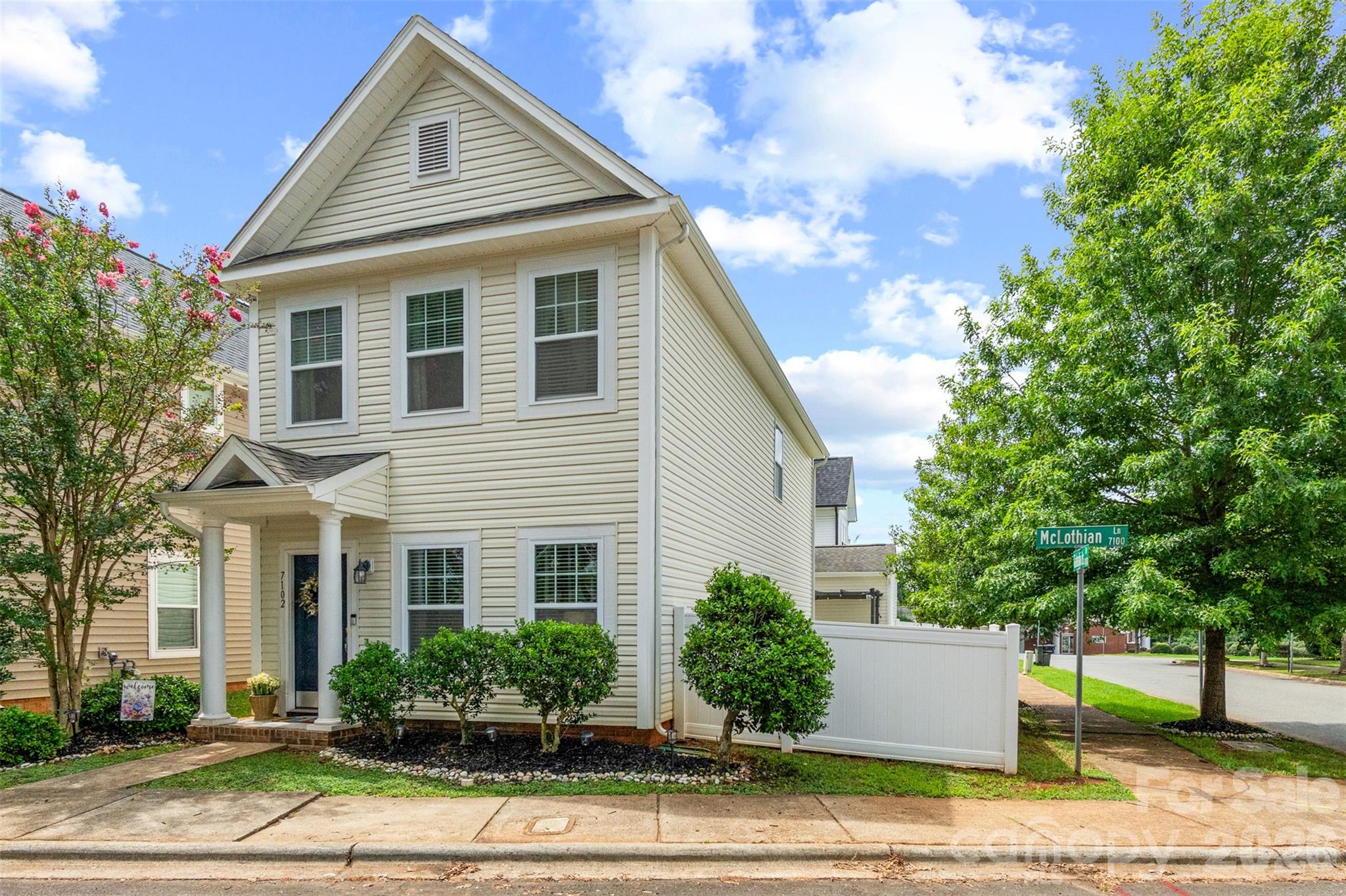 7102 Mclothian Lane — Huntersville