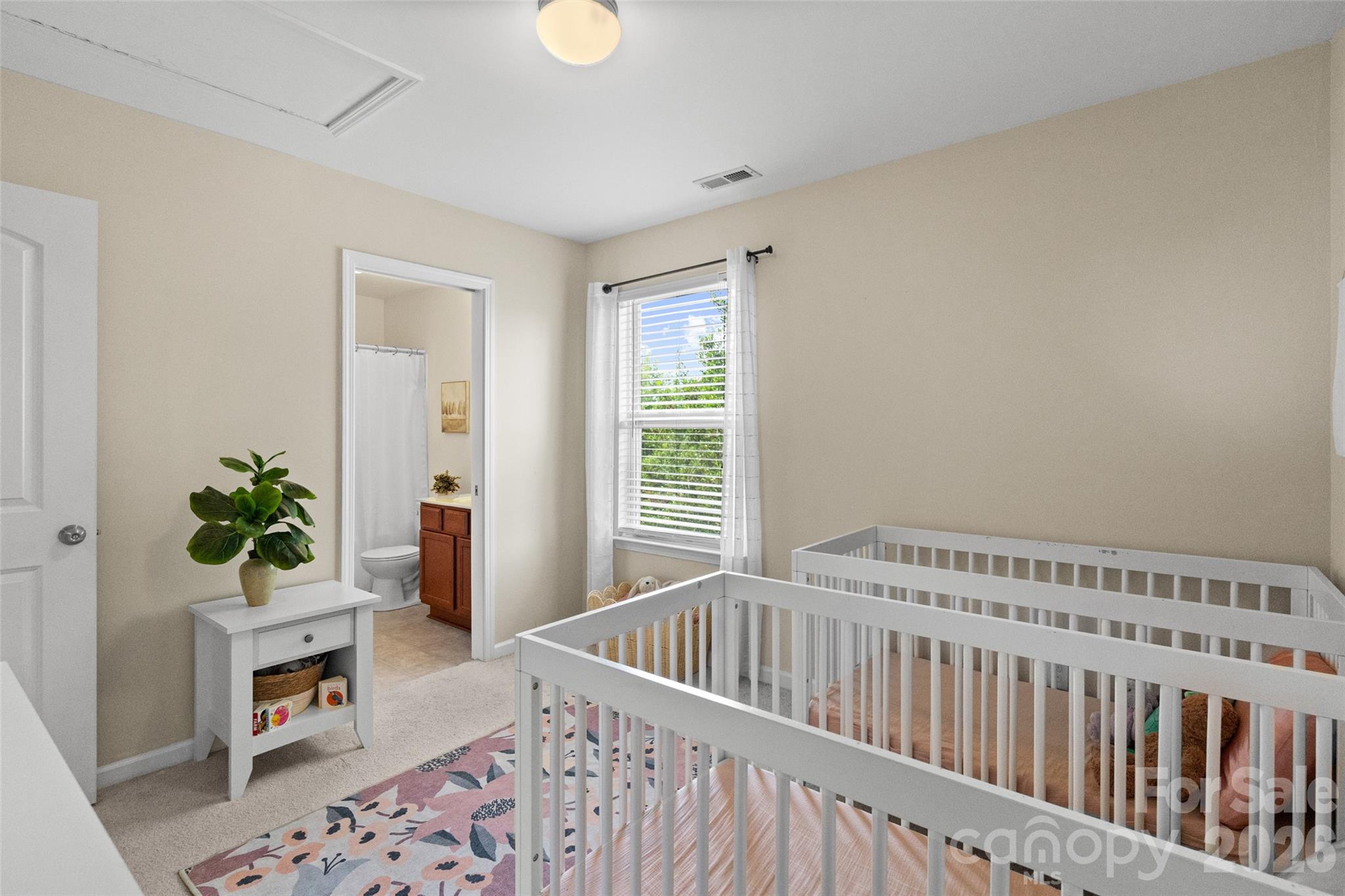 7102 Mclothian Lane — Huntersville