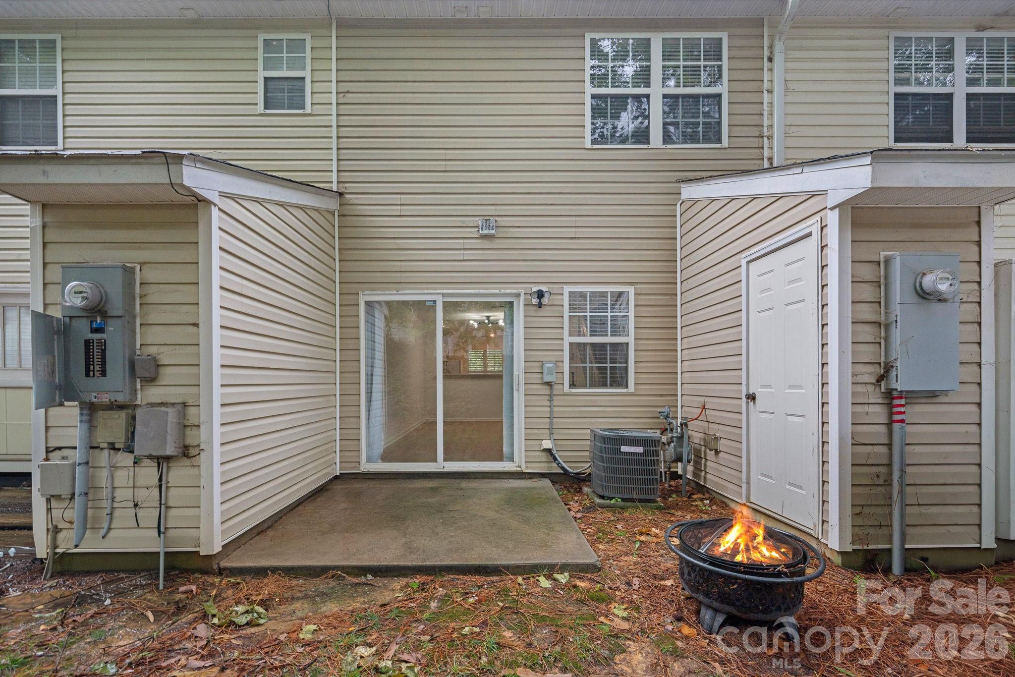 10822 Holly Ridge Boulevard — Charlotte