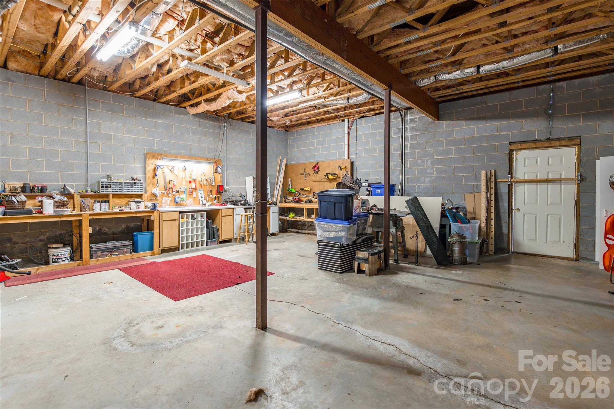 880 Columbia Road — Chester
