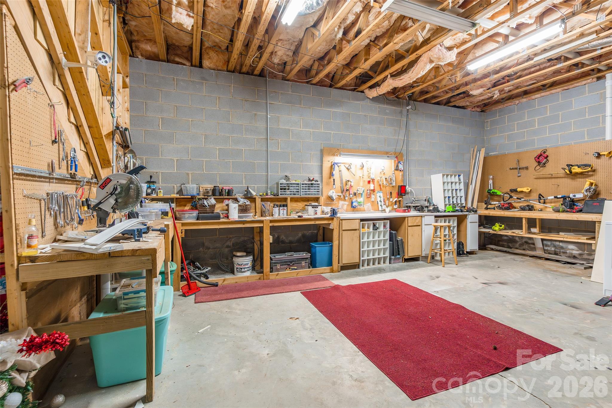 880 Columbia Road — Chester
